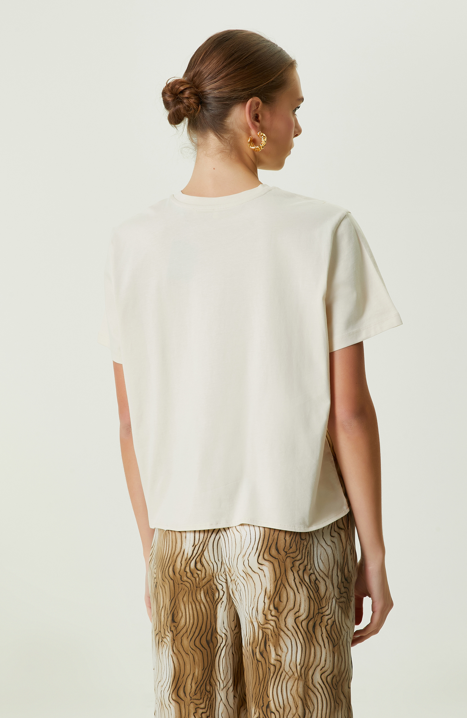 Taş Rengi Kısa Kollu Bisiklet Yaka T-Shirt