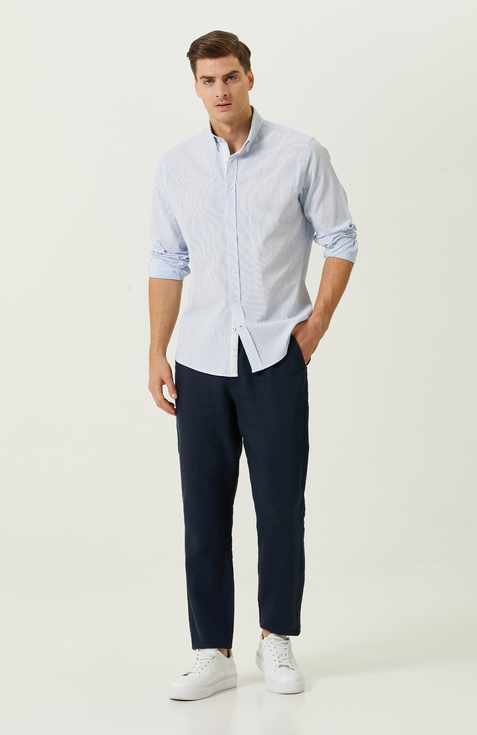 Mavi Beyaz Çizgili Gömlek