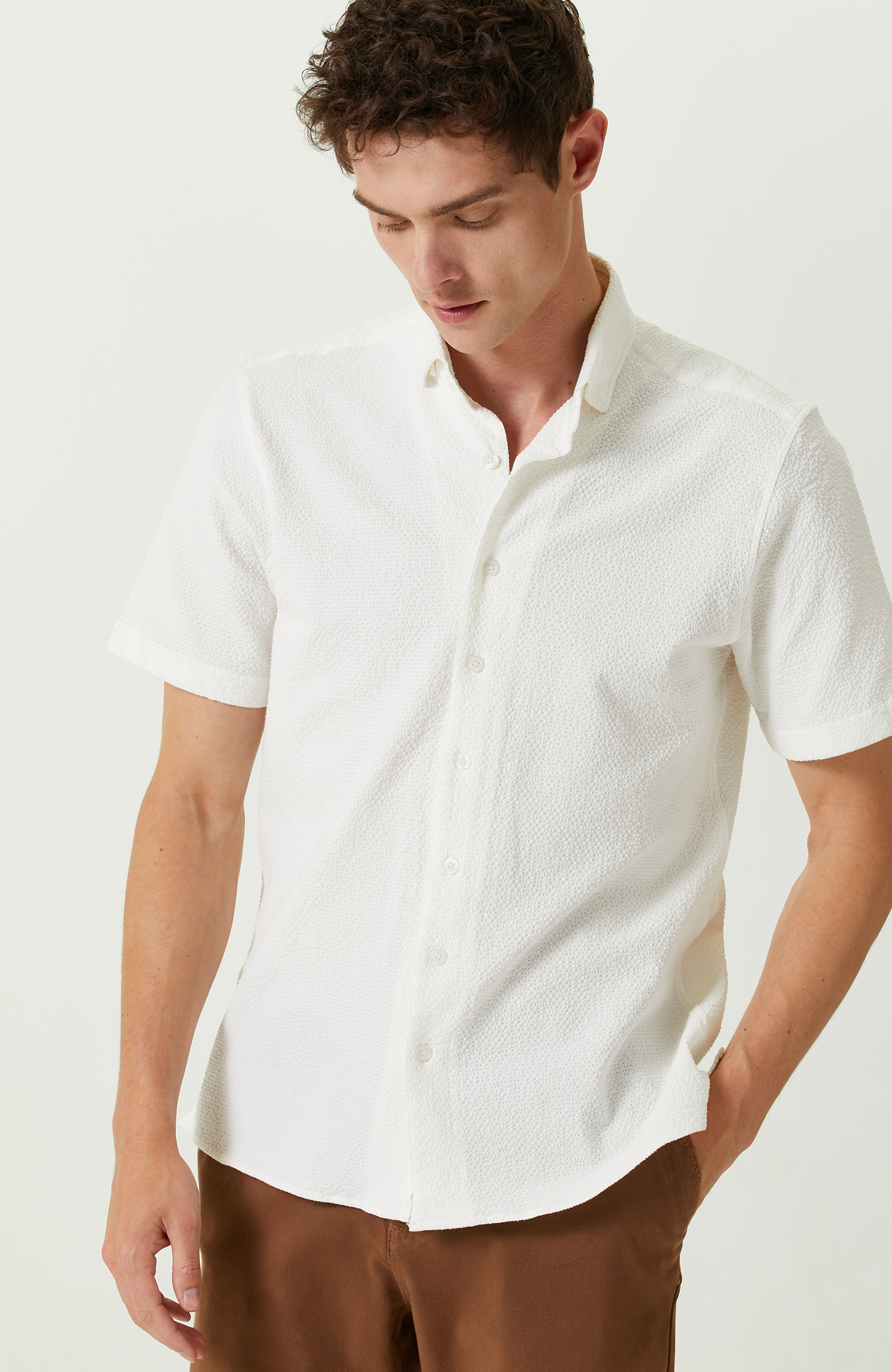 Ekru Gofreli Gömlek