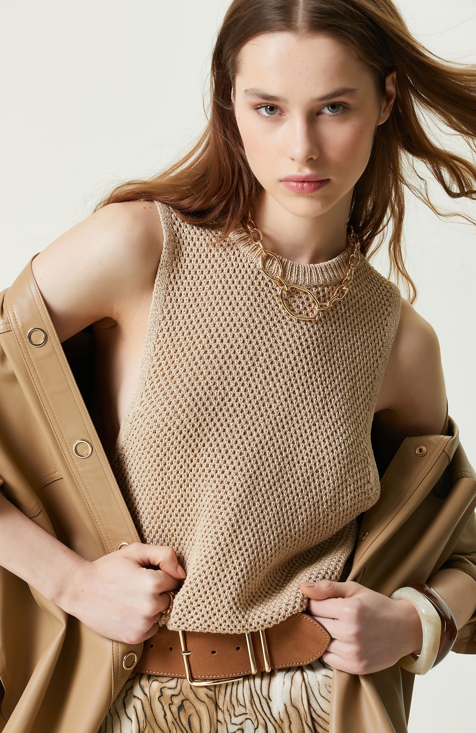 Bej Ajurlu Kolsuz Triko Kazak