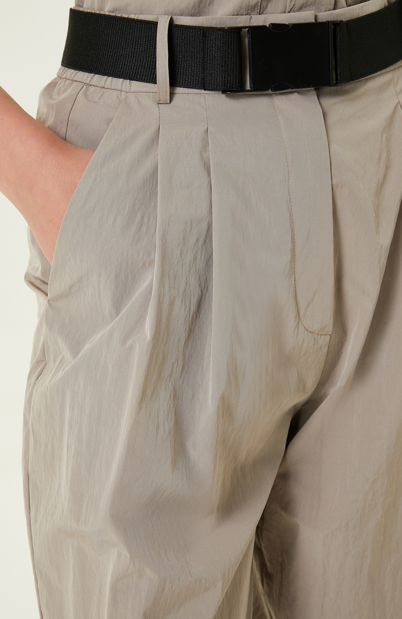 N-Tech Taş Rengi Kemerli Pantolon