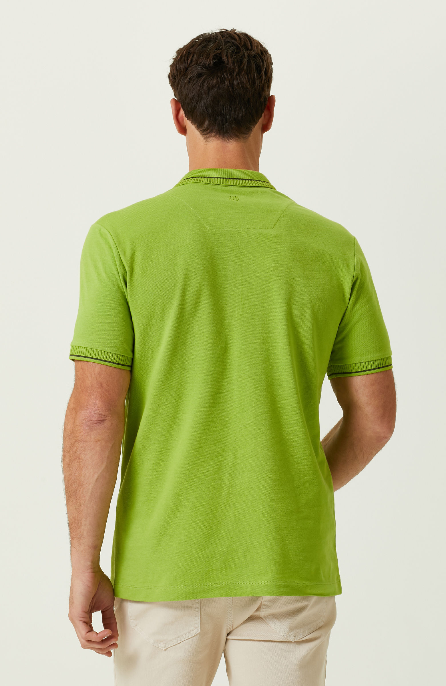 Fıstık Yeşili Fermuarlı Polo Yaka T-Shirt