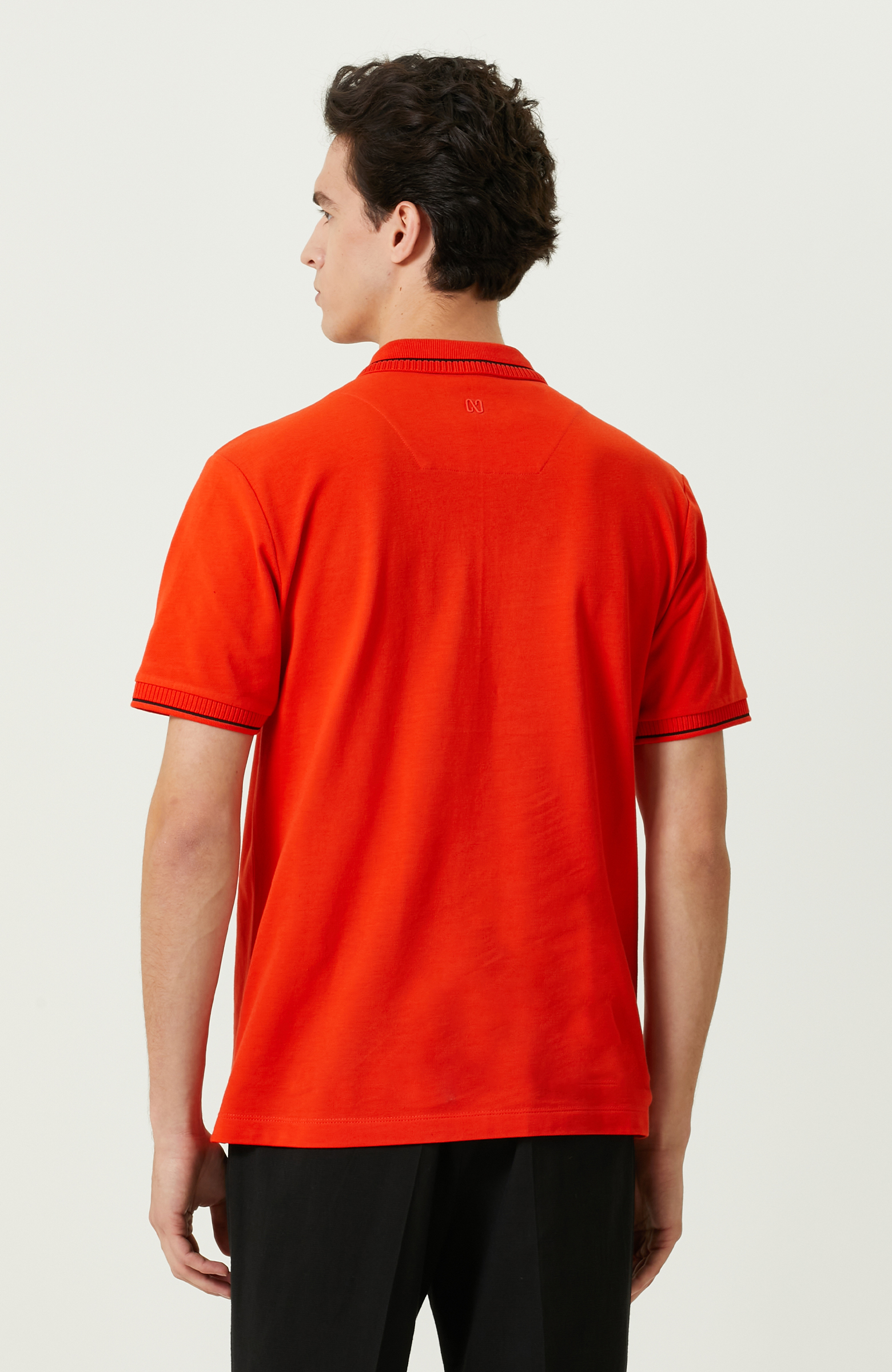 Turuncu Fermuarlı Polo Yaka T-Shirt