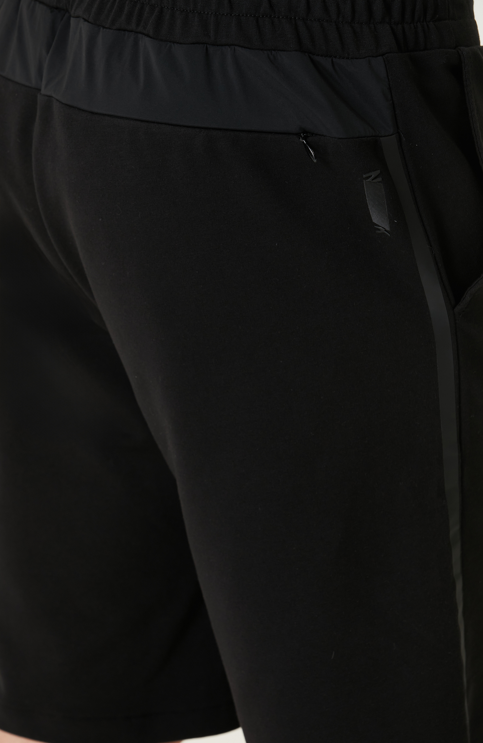 N-Tech Siyah Şort
