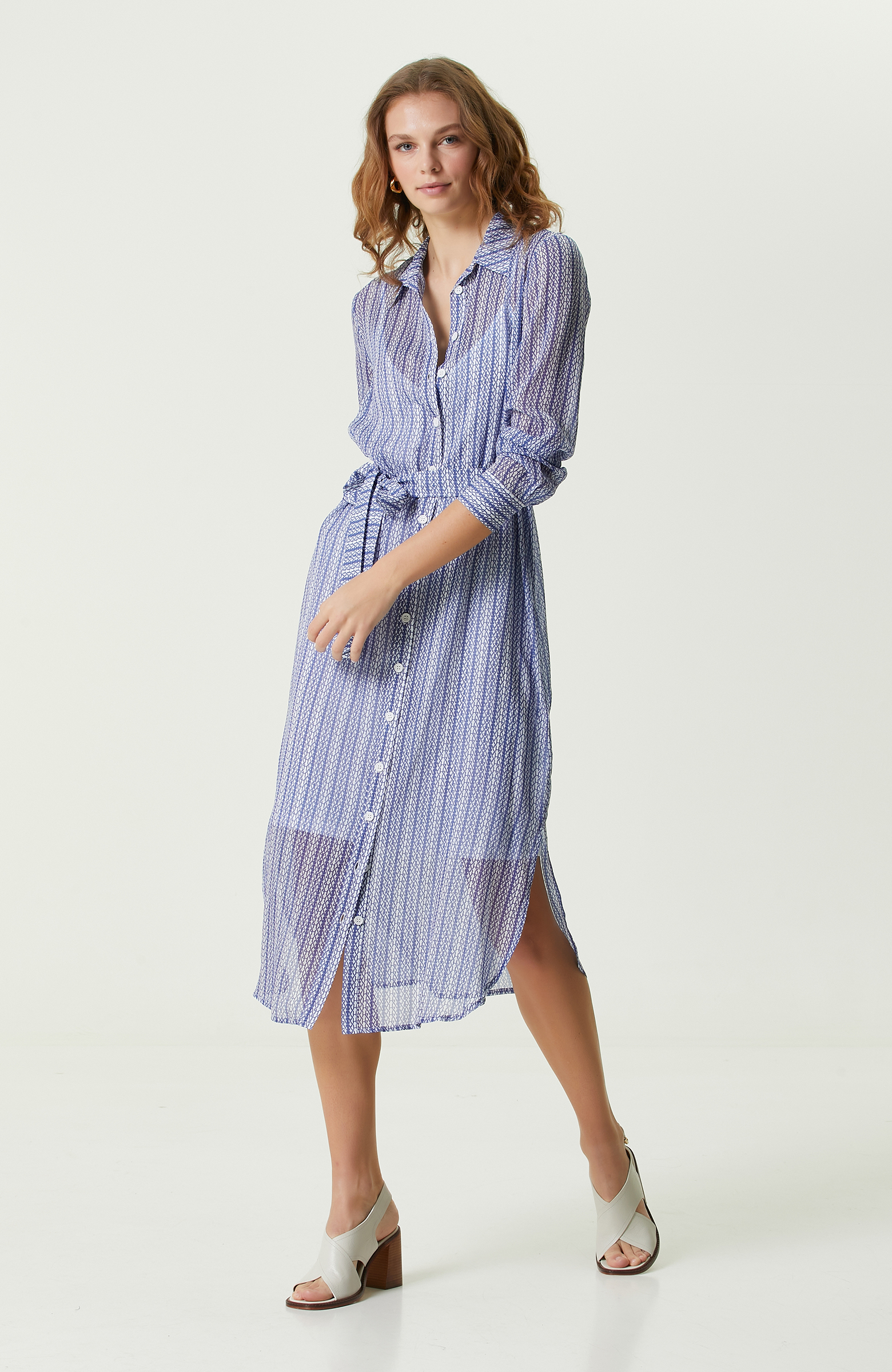 Lacivert Beyaz Desenli Uzun Gömlek Elbise