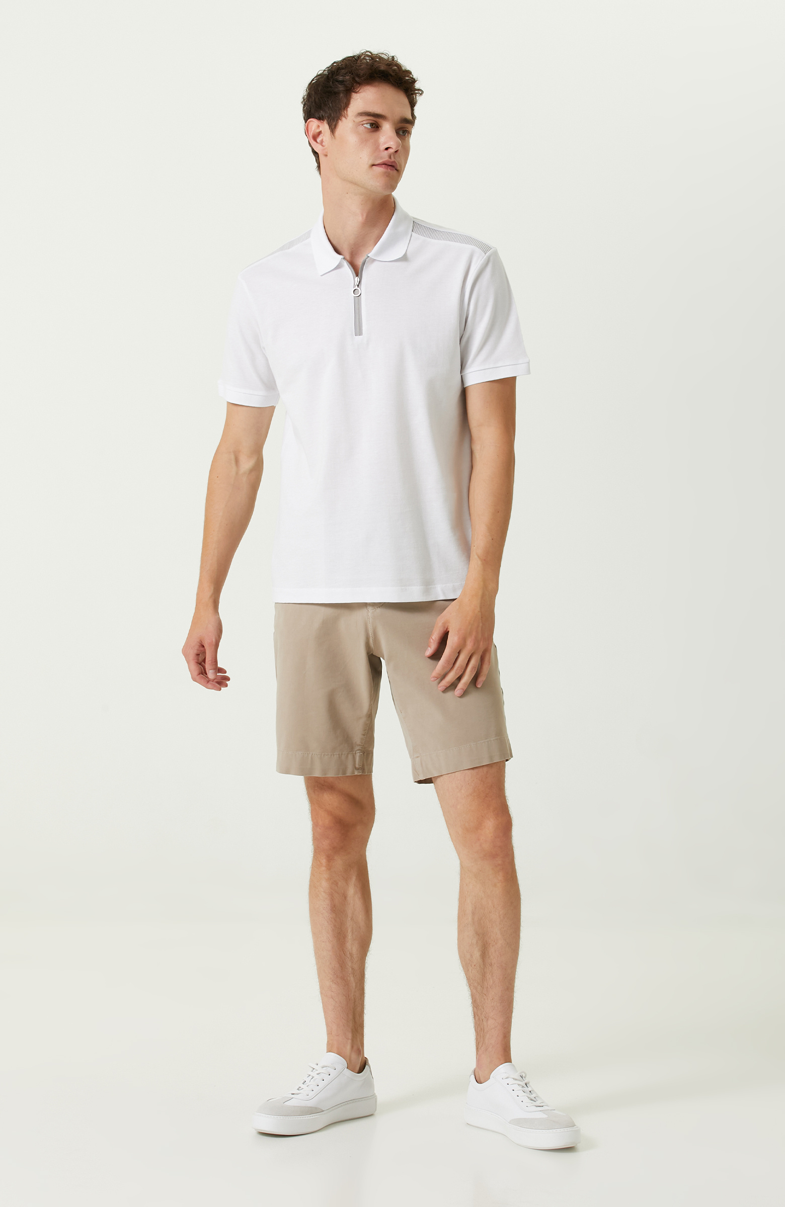 Beyaz Pamuklu Kısa Kollu Tshirt