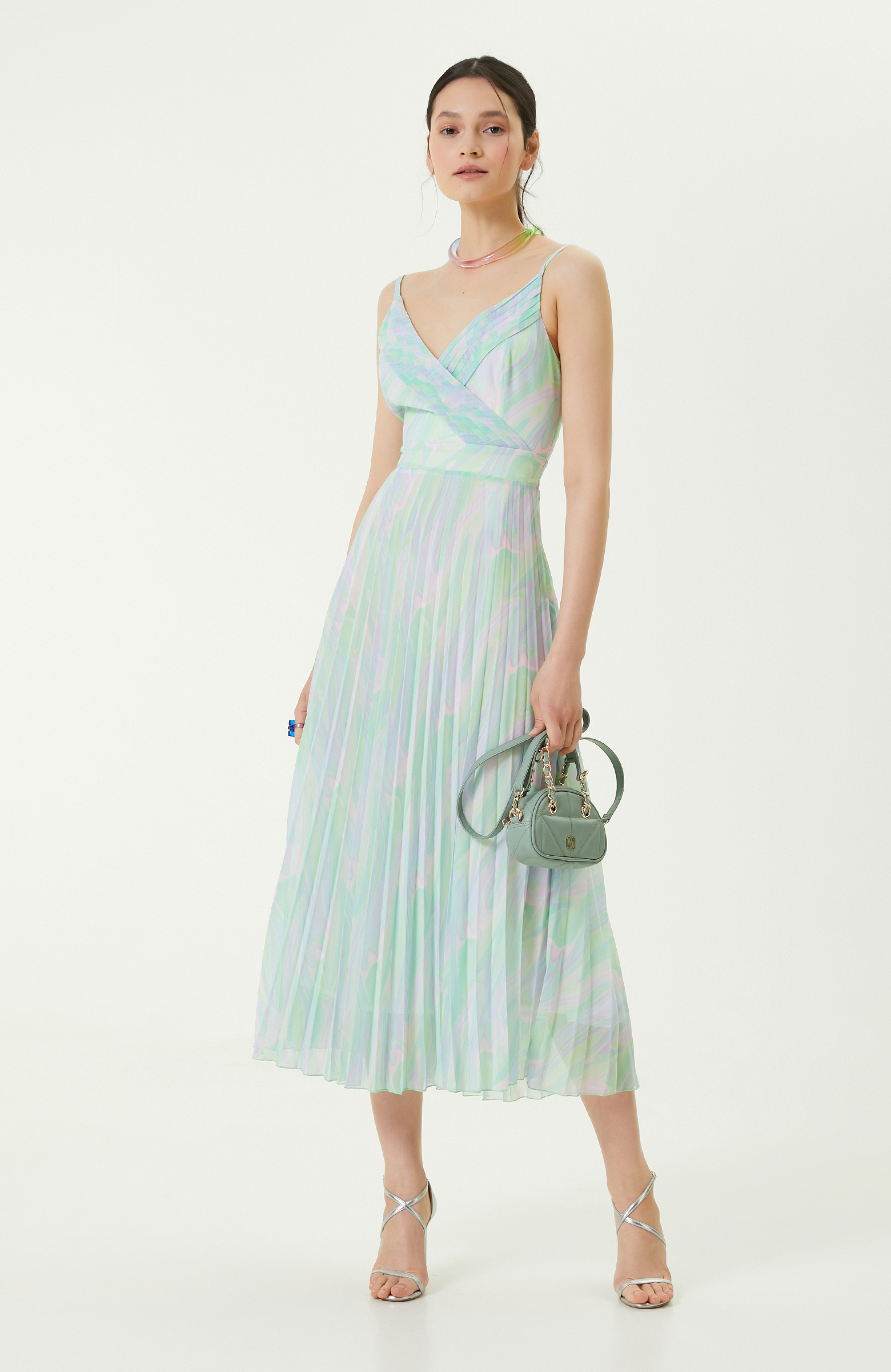 Yeşil Pembe V Yaka Piliseli Elbise