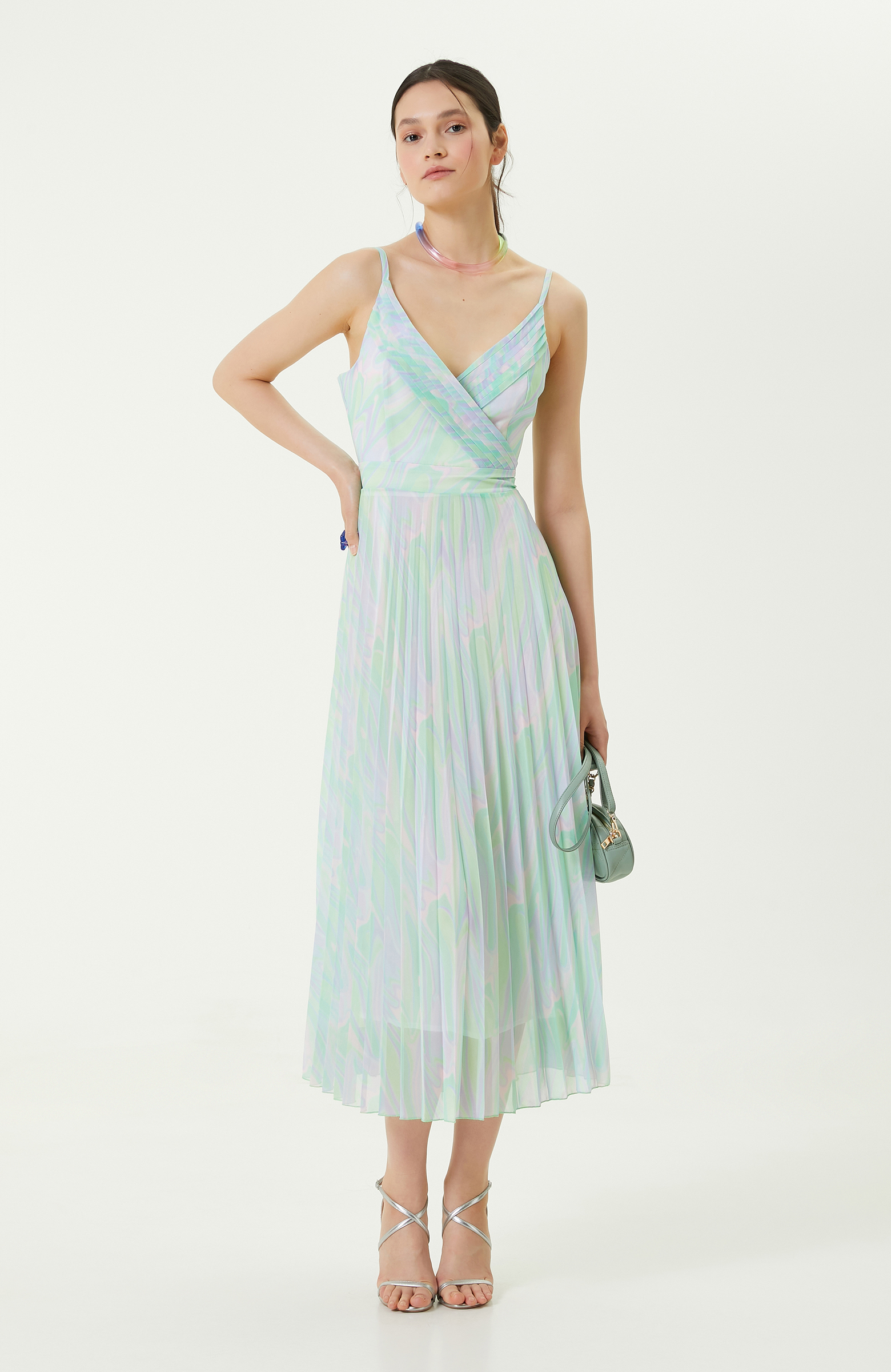 Yeşil Pembe V Yaka Piliseli Elbise