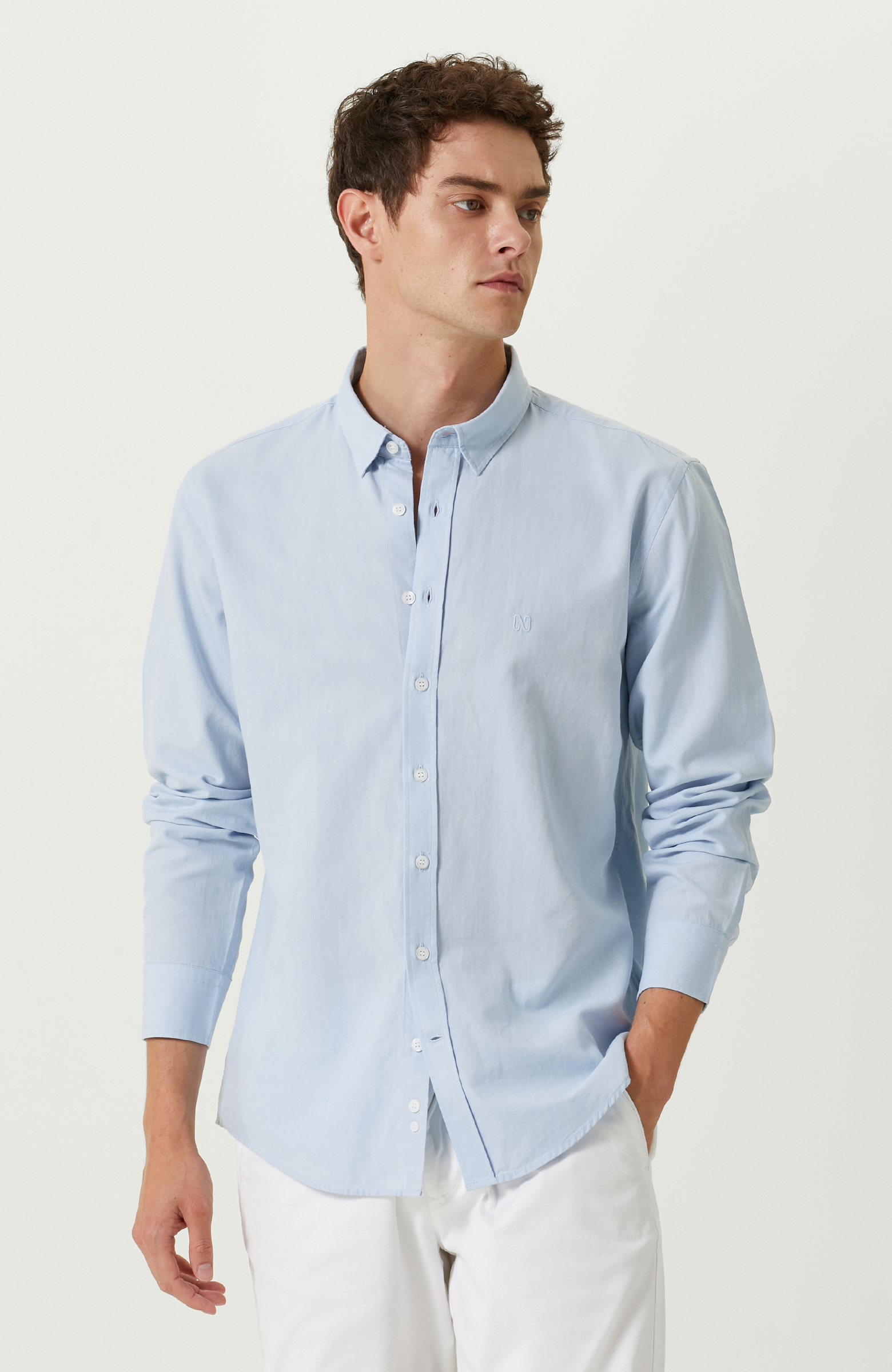 Açık Mavi Pamuklu Uzun Kollu Gömlek