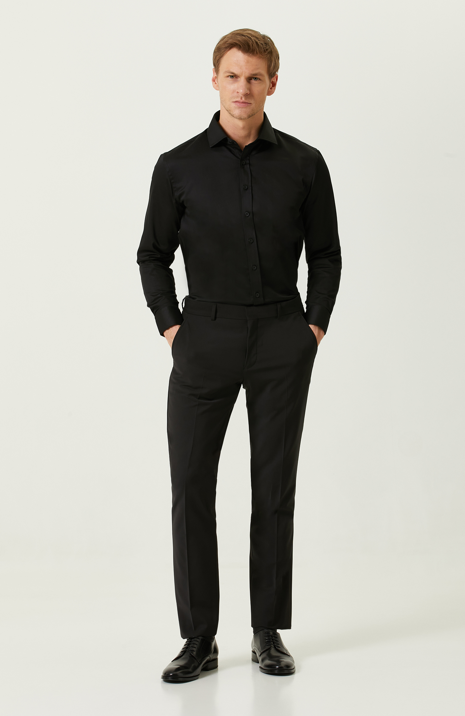 Siyah Uzun Kollu Gömlek