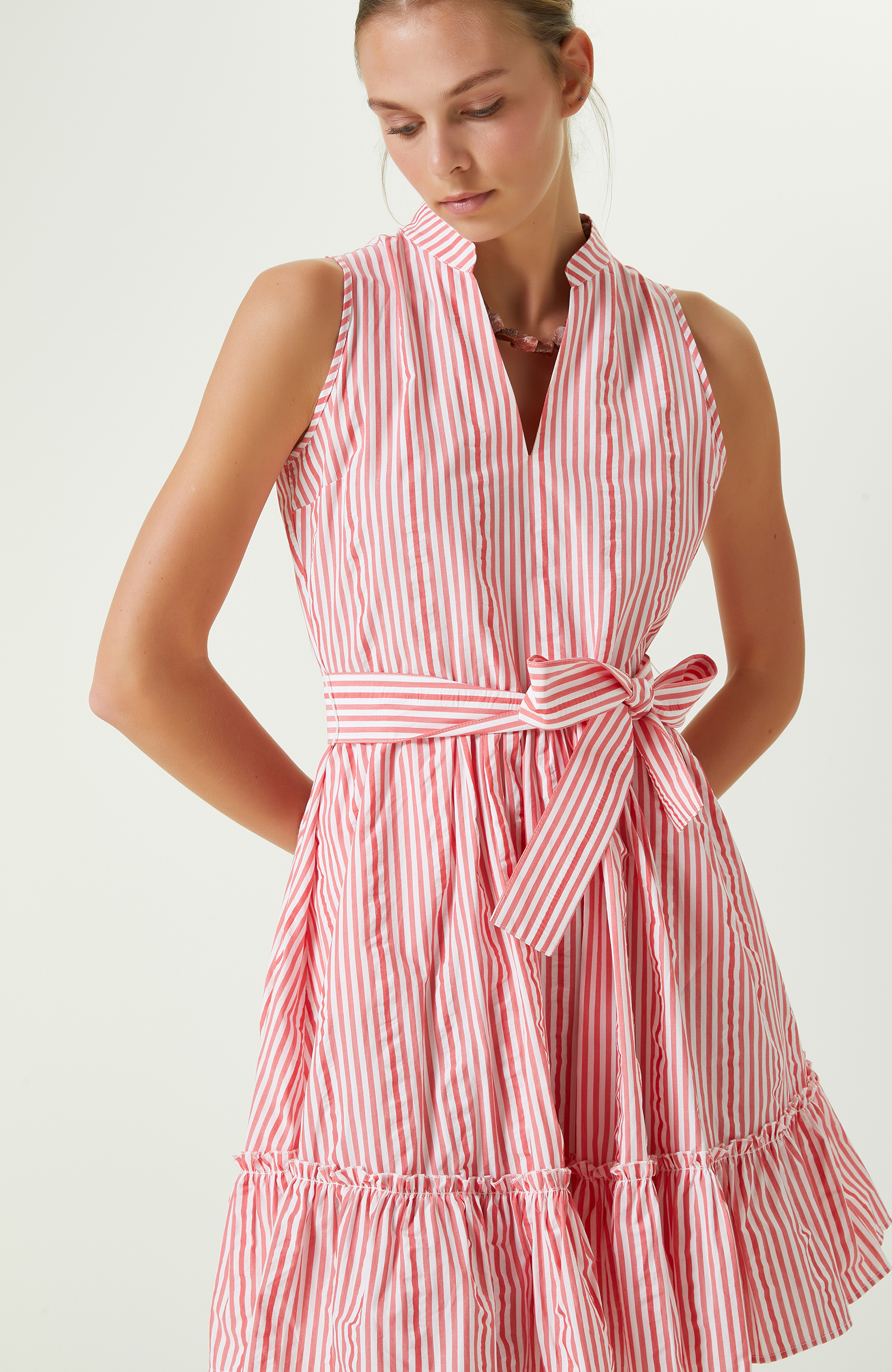 Kırmızı Beyaz Çizgili Gömlek Yaka Elbise