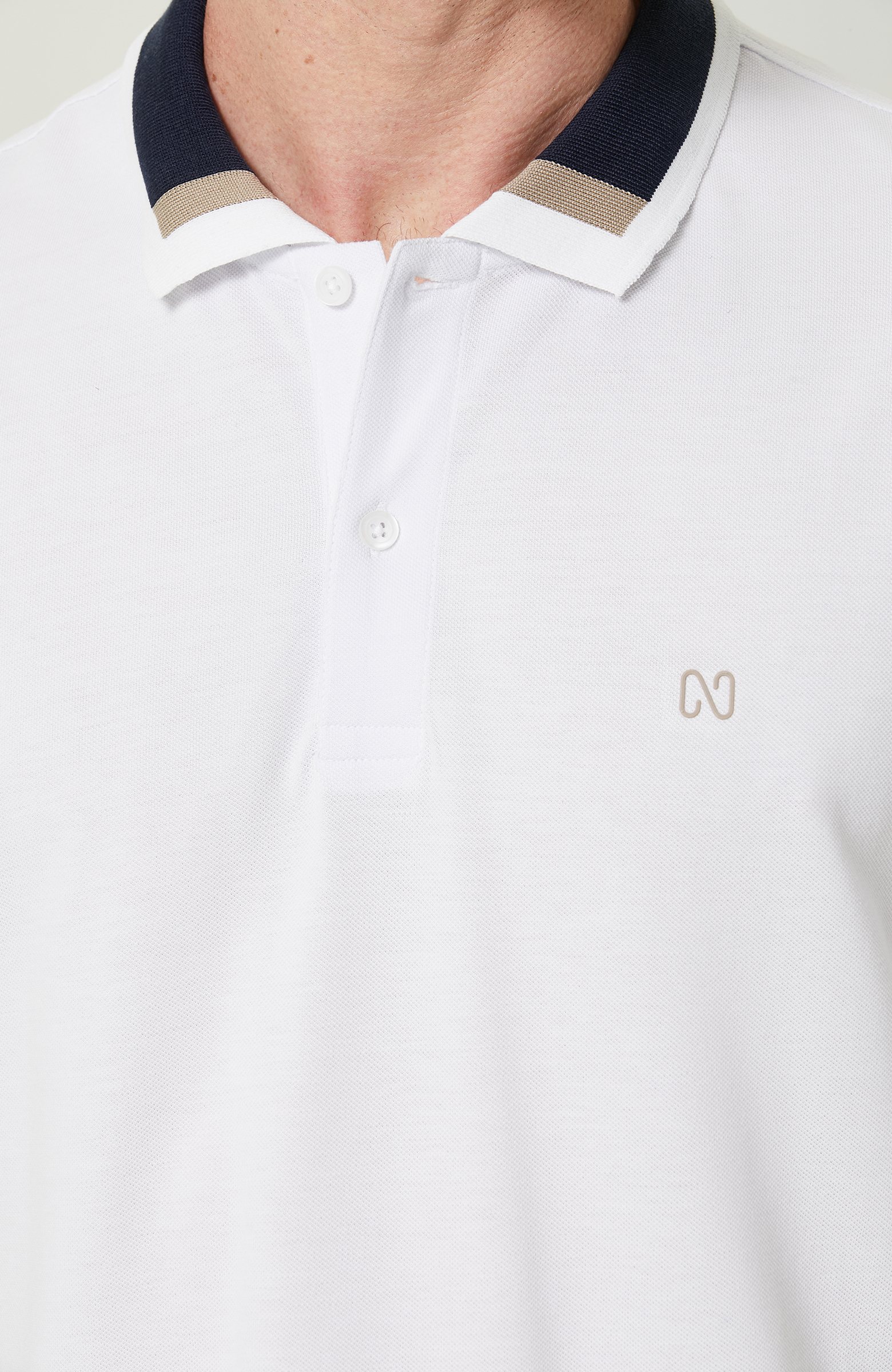 Kısa Kollu Beyaz Polo Yaka Tshirt