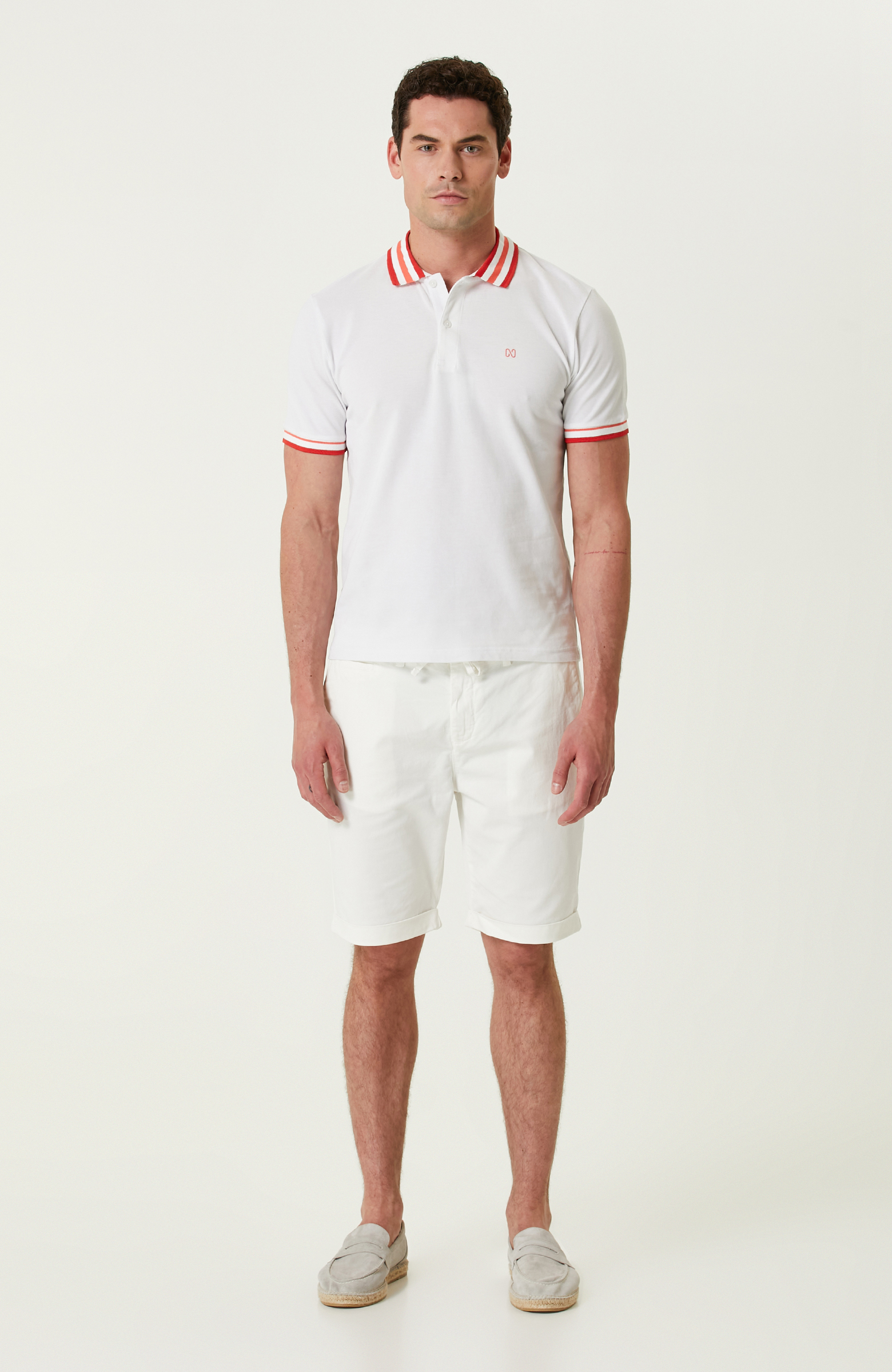 Beyaz Ribanalı Kısa Kollu Polo Yaka Tshirt