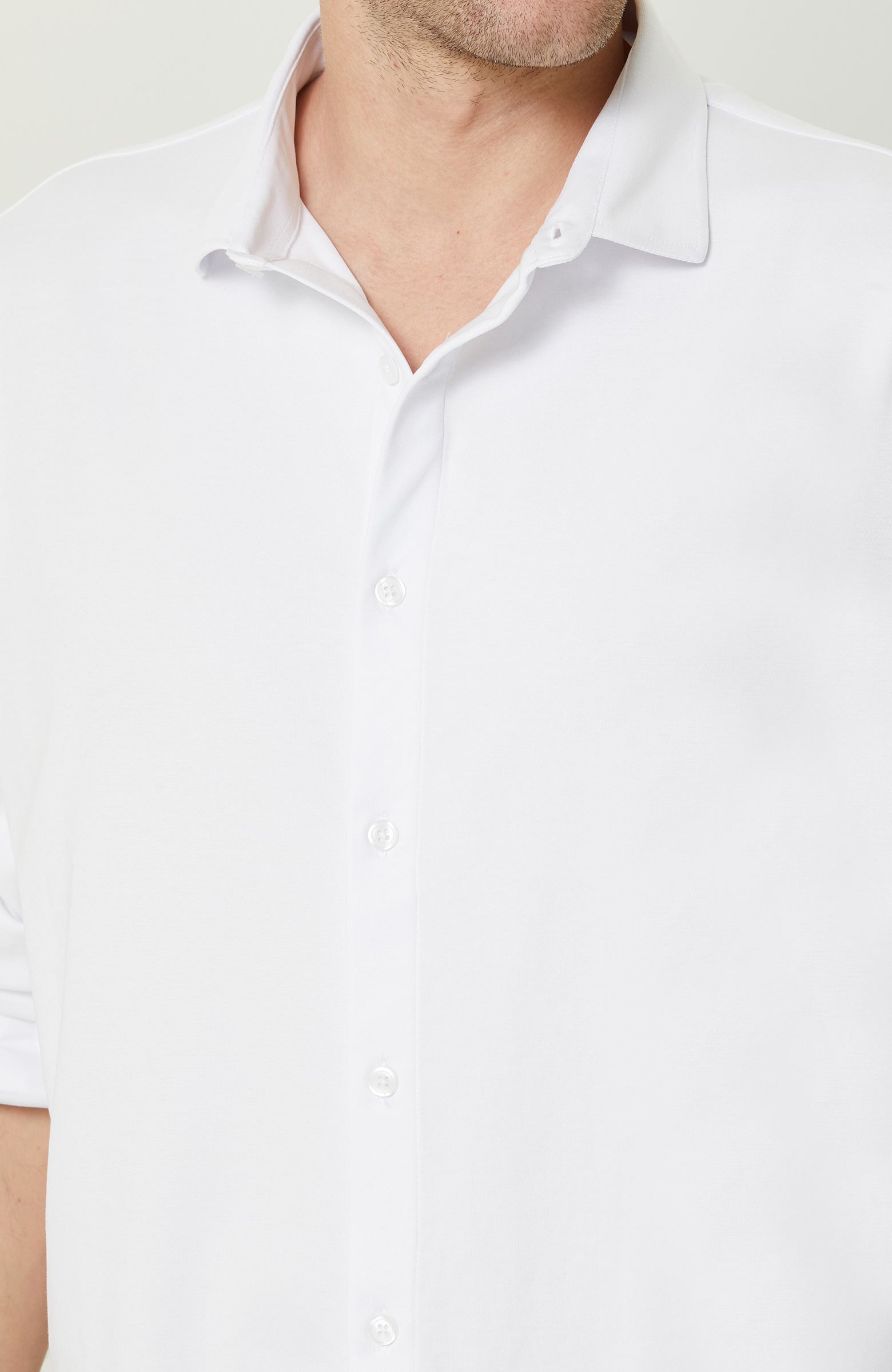 Beyaz Klasik Yaka Uzun Kollu Gömlek