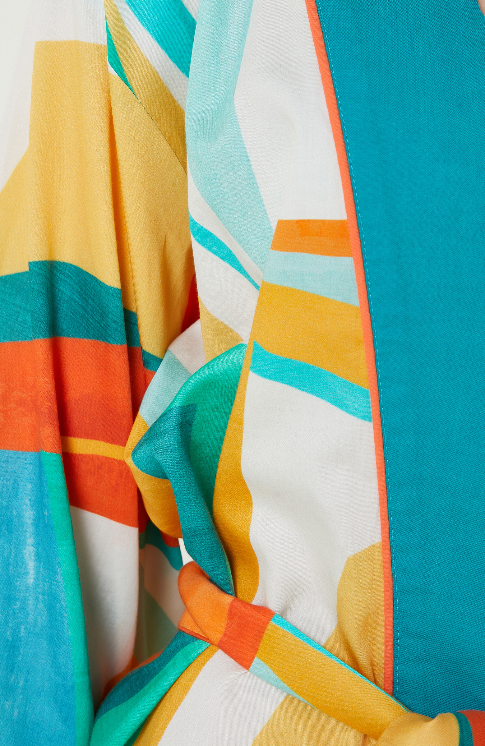 Turkuaz V Yaka Geometrik Desenli Kaftan