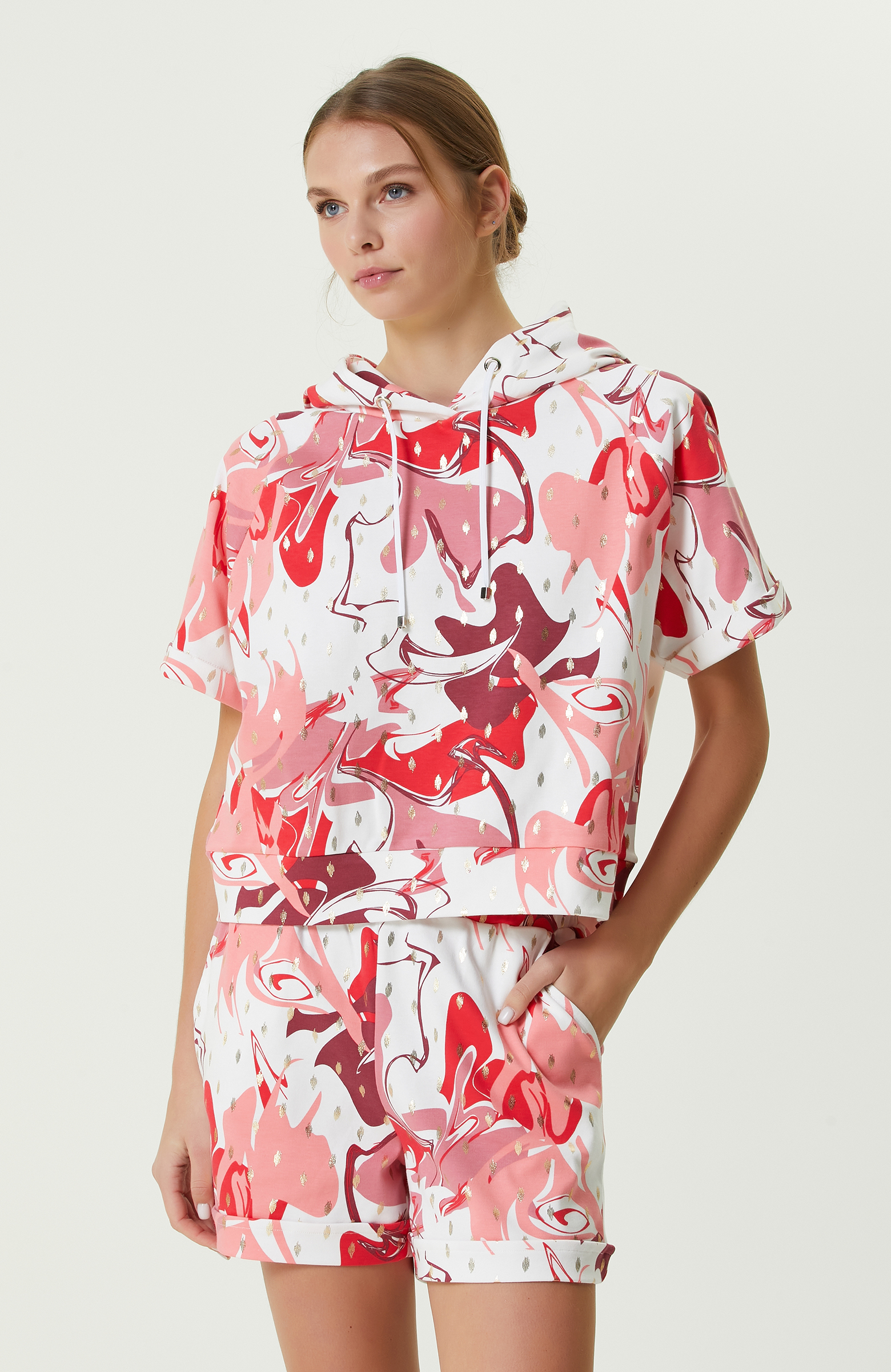 Pembe Beyaz Desenli Kapüşonlu Sweatshirt