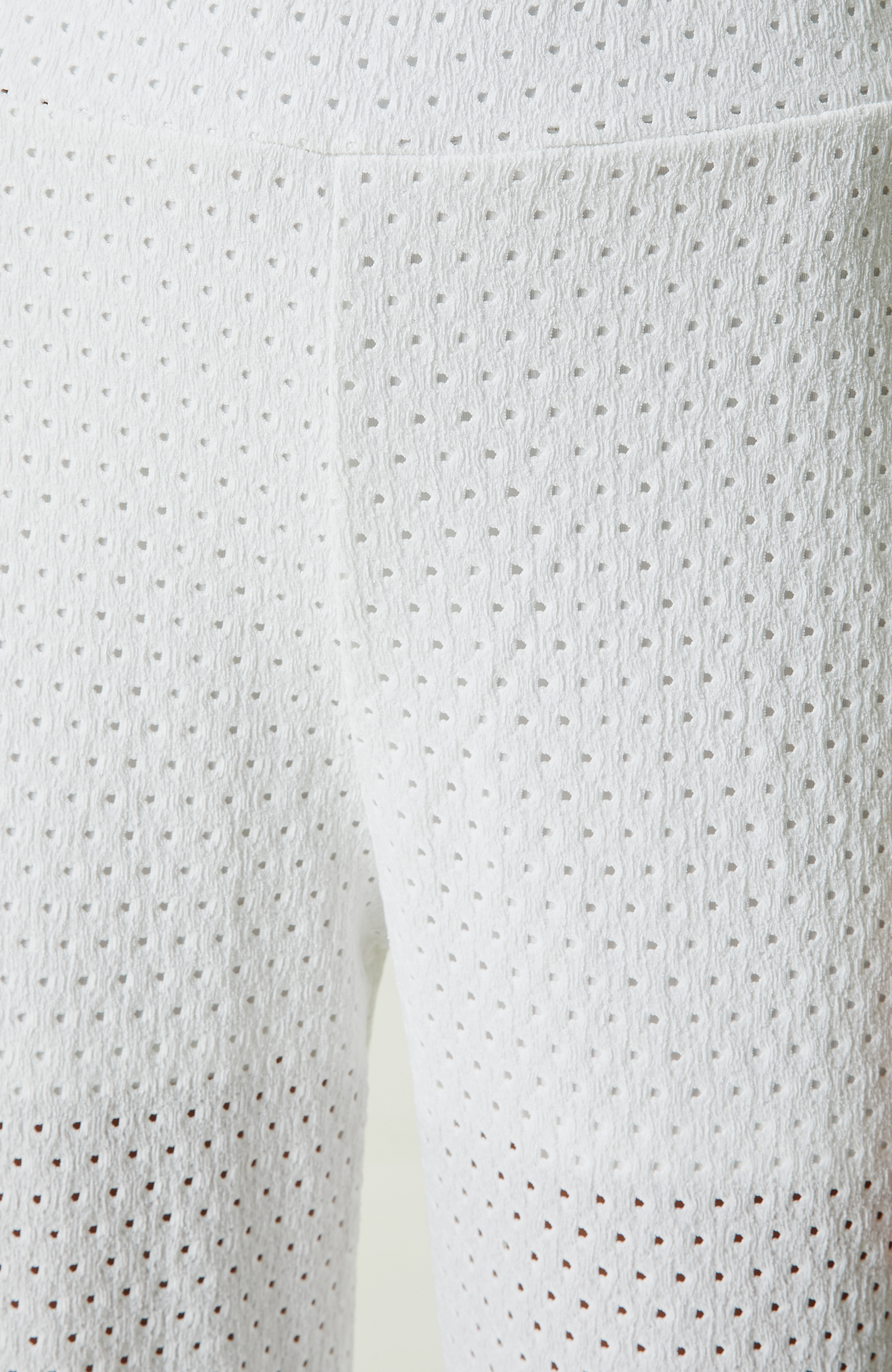 Beyaz Delikli Yüksek Bel Bol Paça Pantolon