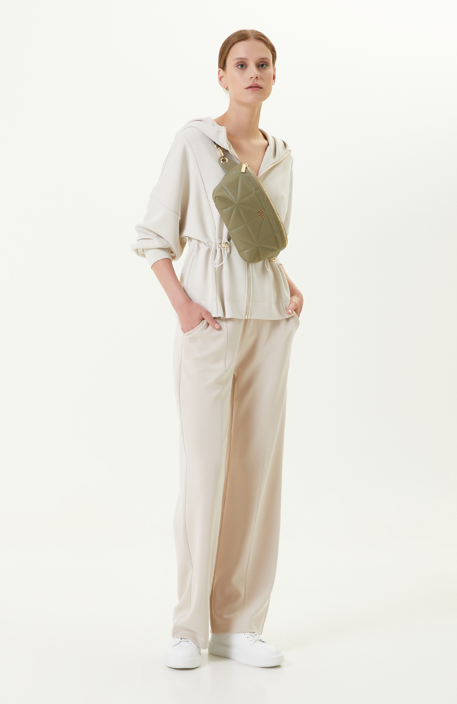 Taş Rengi Bol Paça Eşofman