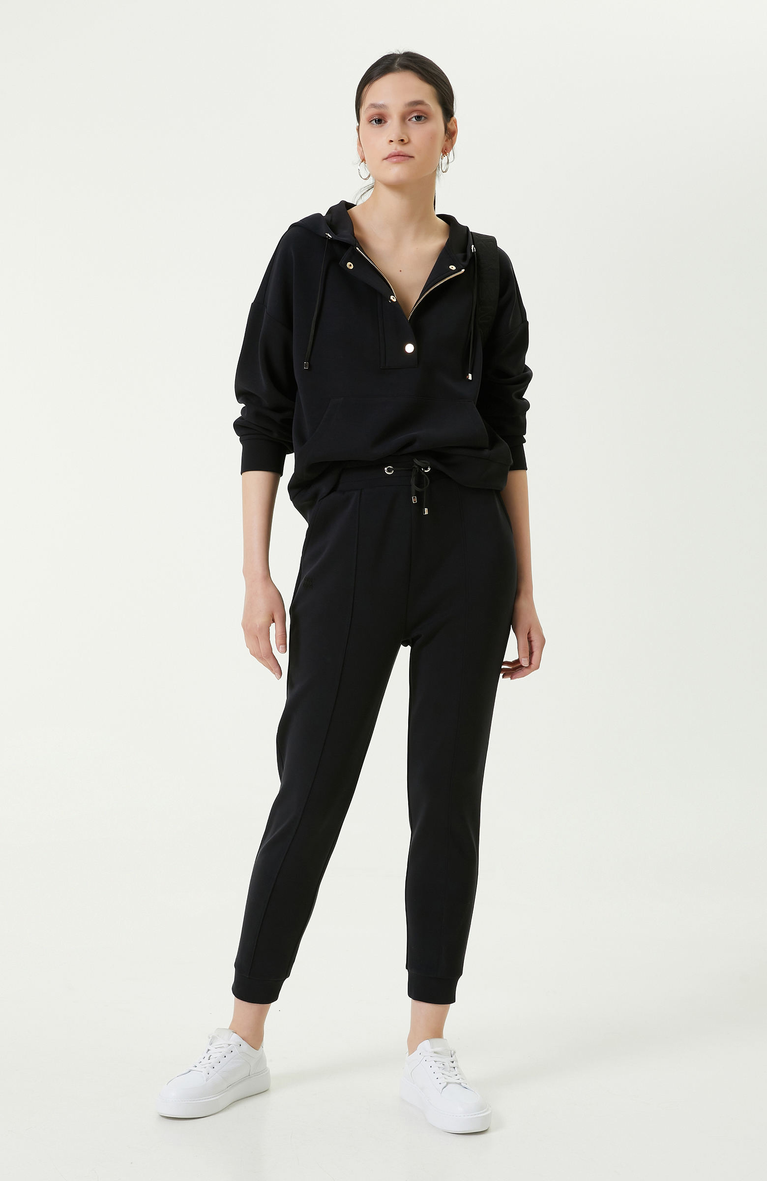 Lastik Paça Siyah Eşofman