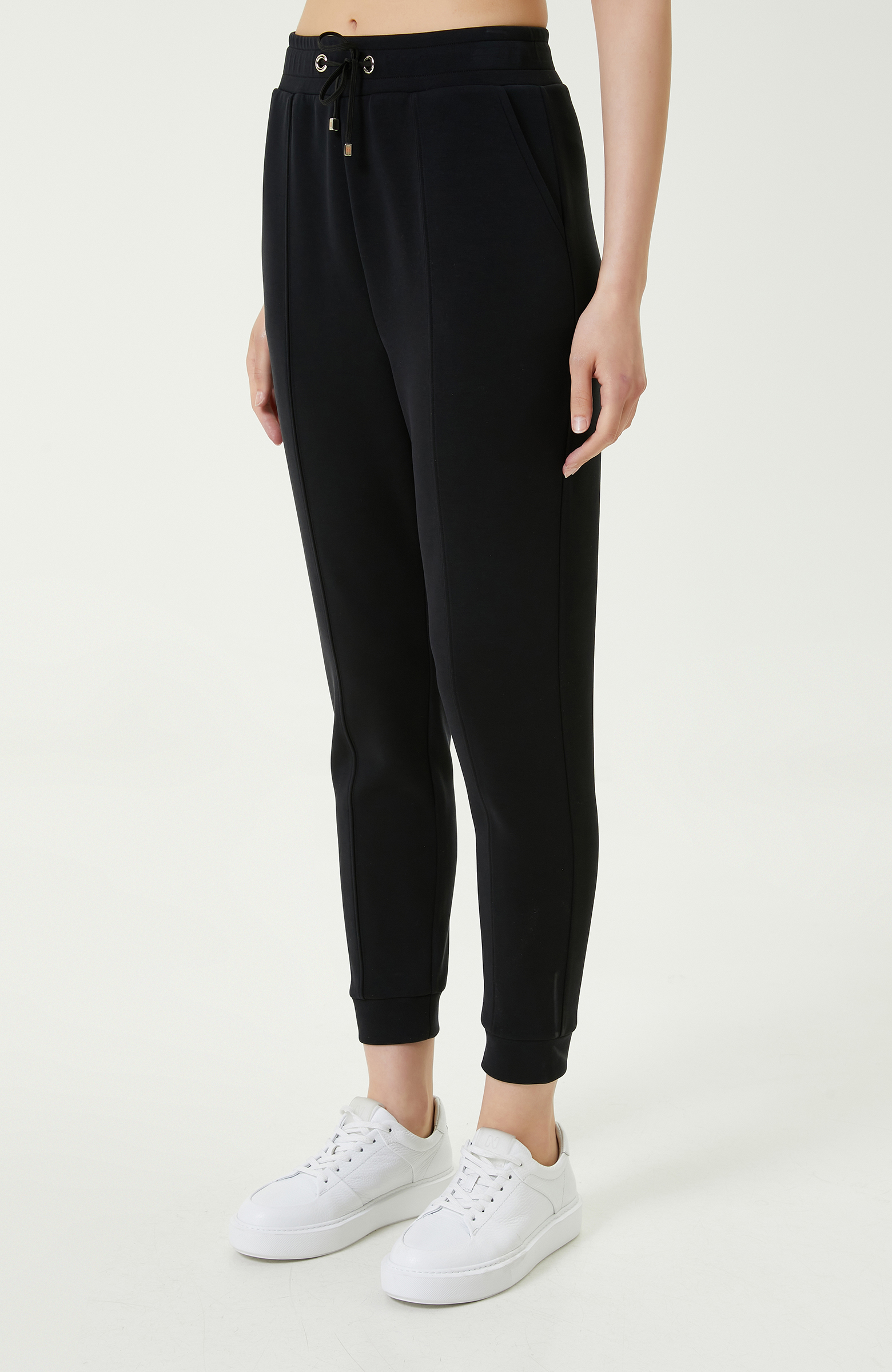 Lastik Paça Siyah Eşofman