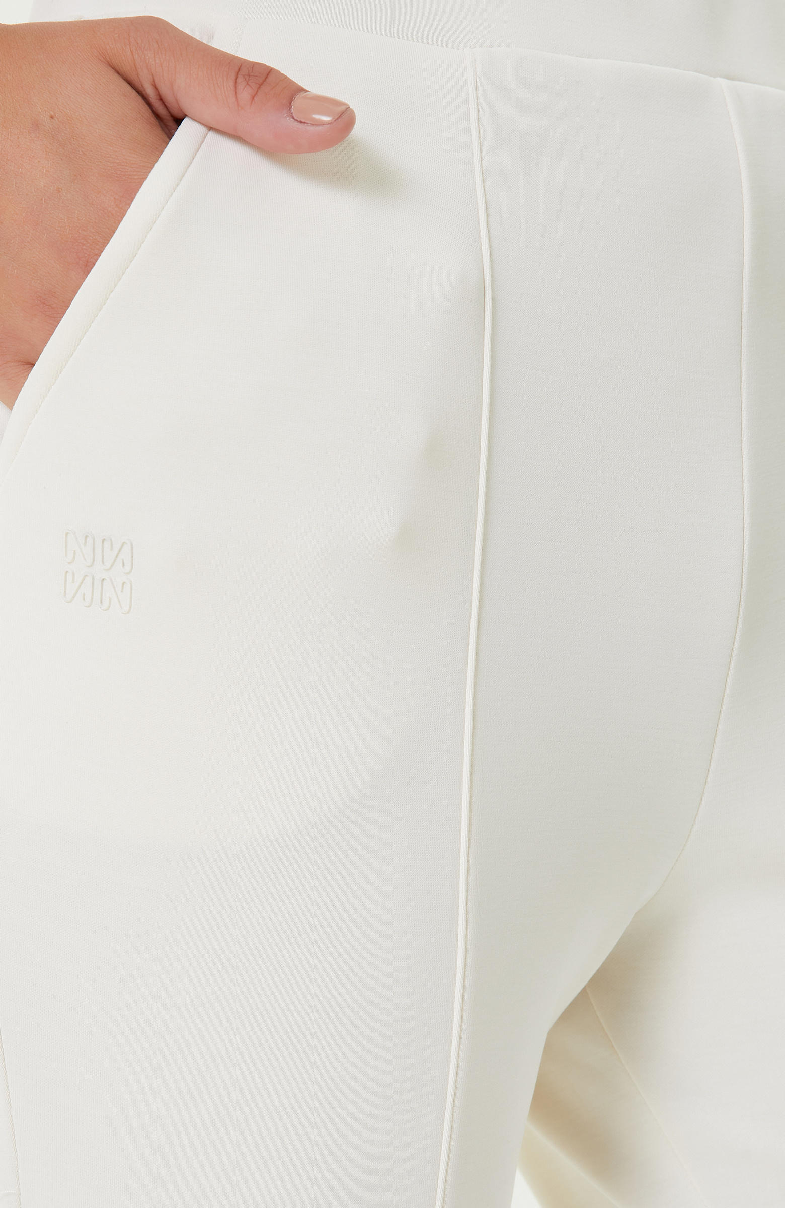 Dikiş Detaylı Ekru Lastik Paça Eşofman