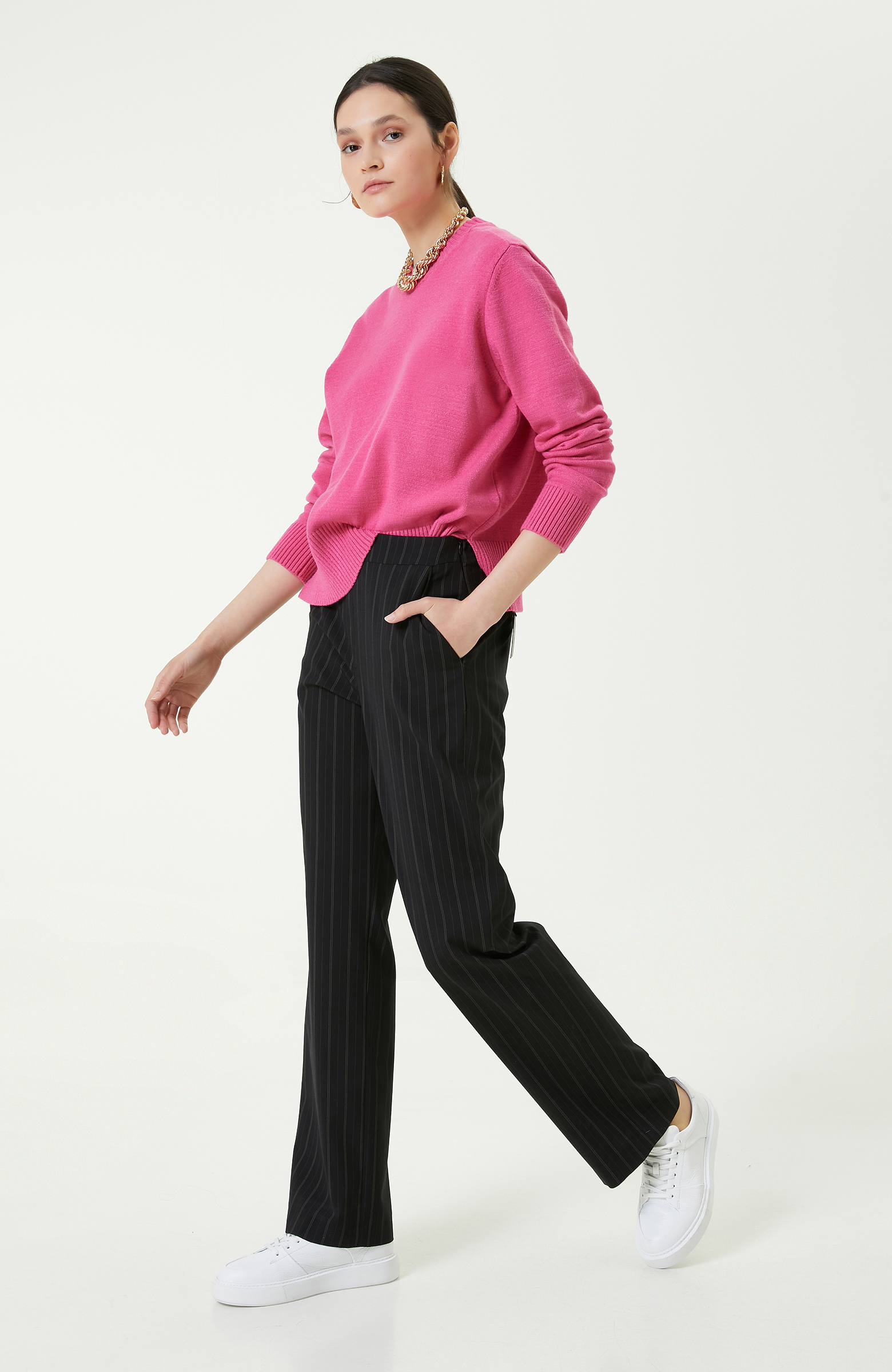 Bisiklet Yaka Pembe Triko Kazak