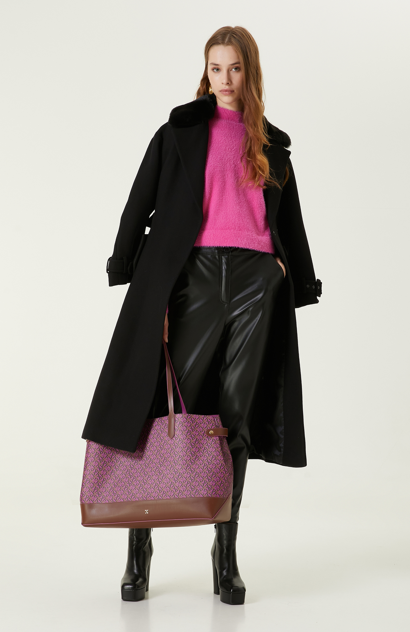 Pembe Dik Yaka Triko Kazak