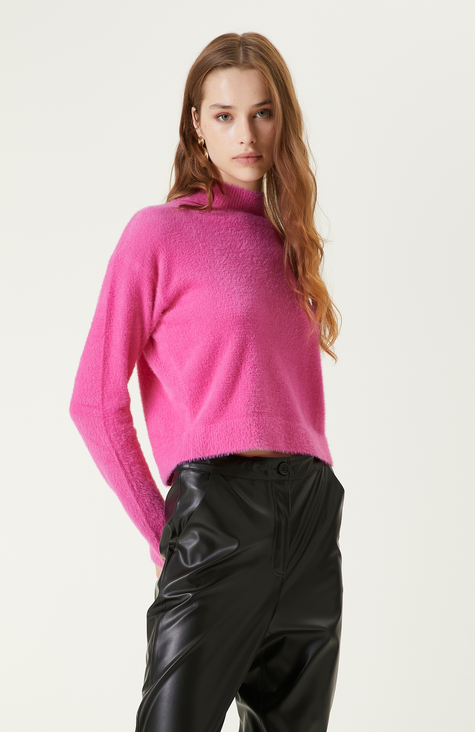 Pembe Dik Yaka Triko Kazak