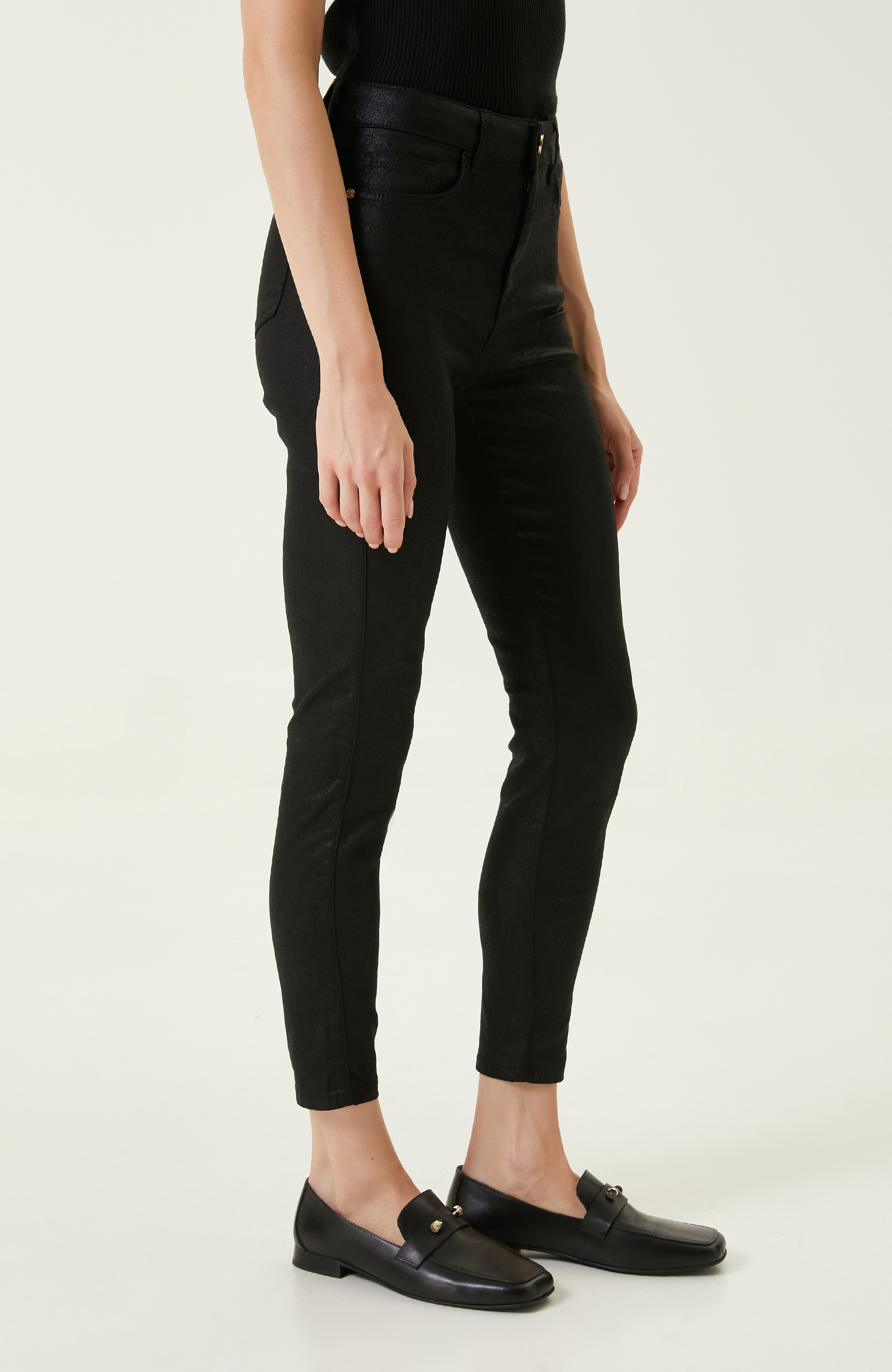 Siyah Dar Paça Casual Pantolon