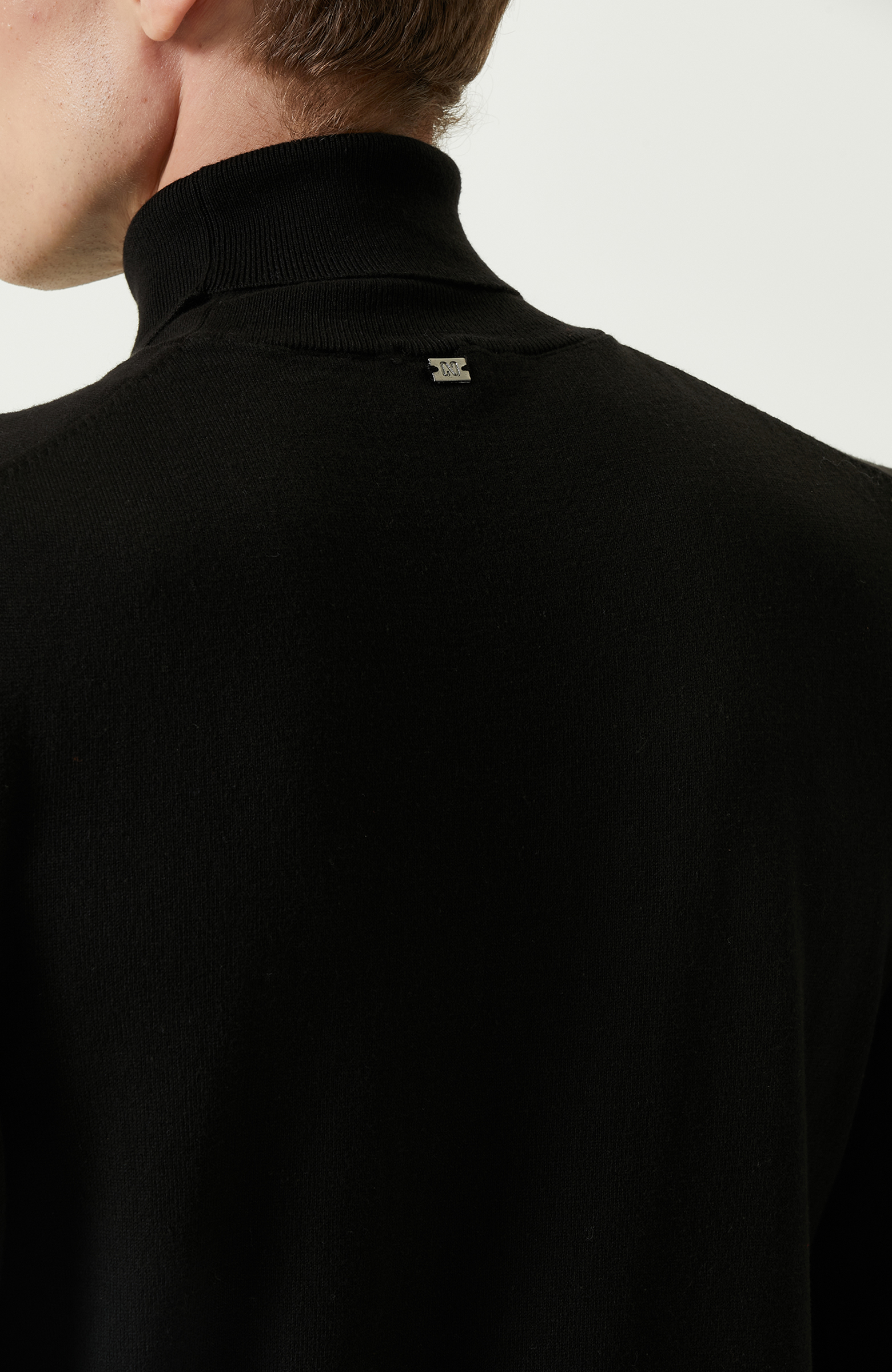 Siyah Balıkçı Yaka Uzun Kollu Kazak