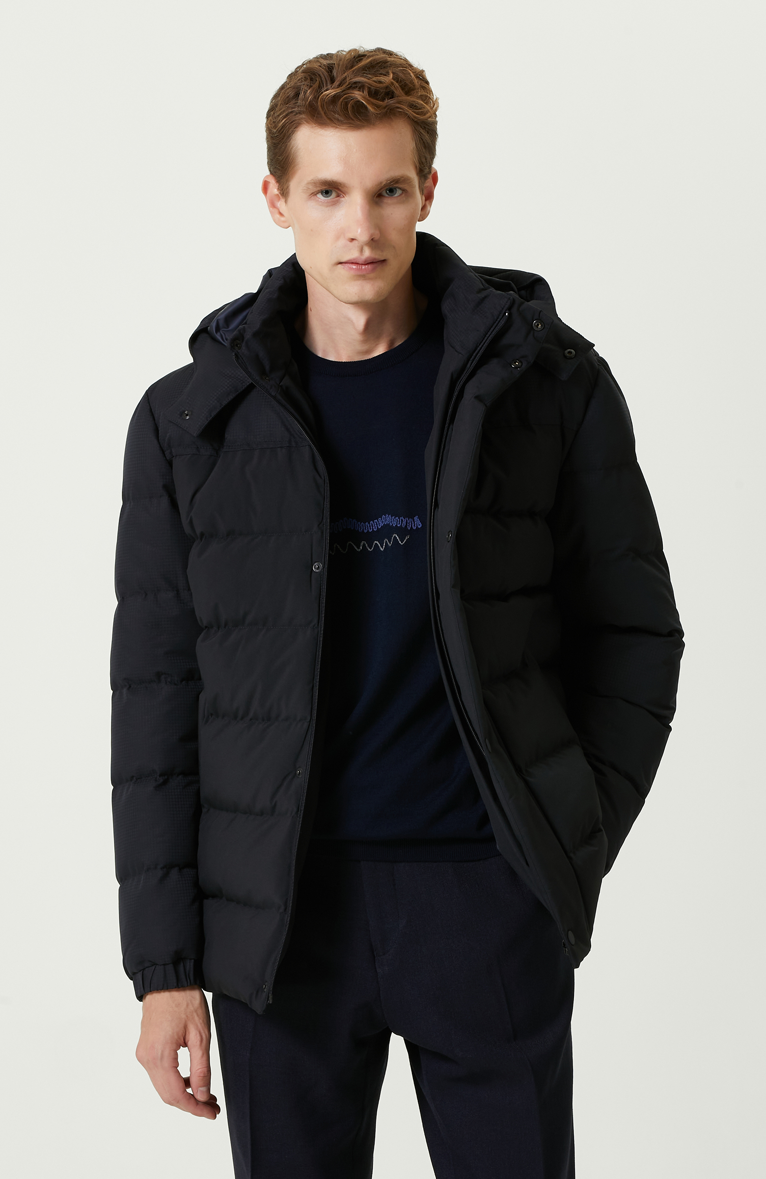 Lacivert Kapitone Mont