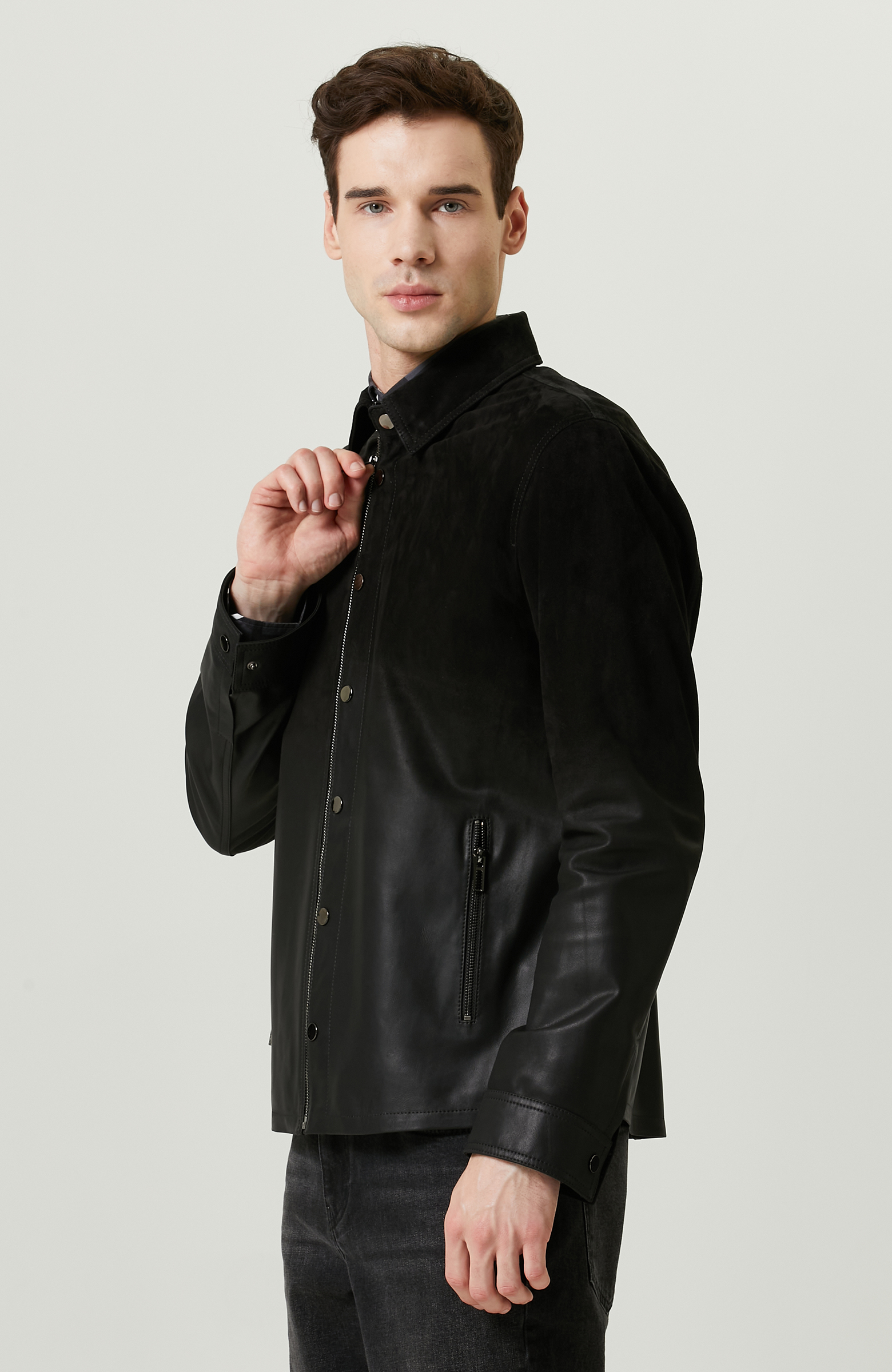 Siyah Süet Deri Mont