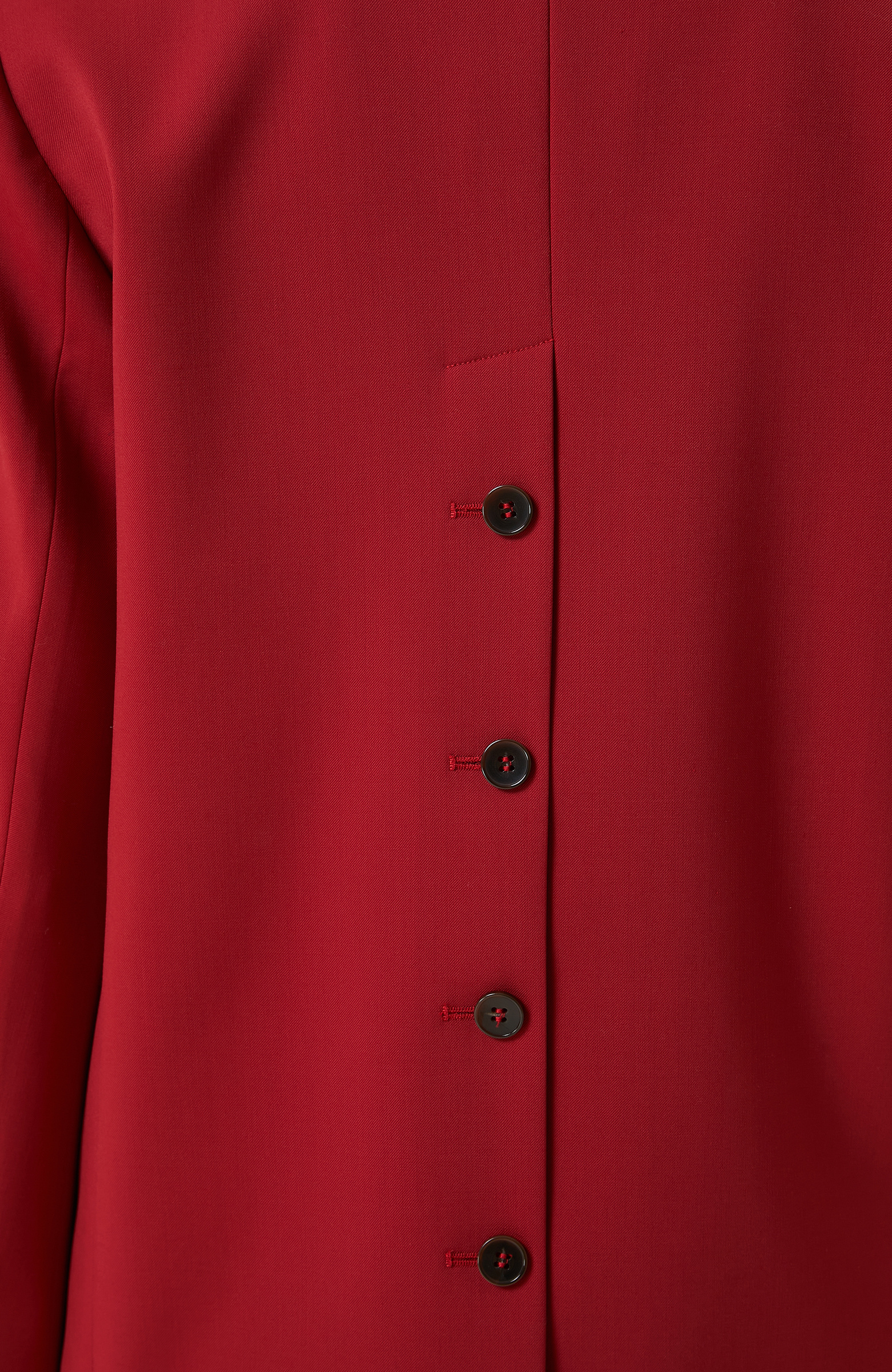 Kırmızı Sırtı Düğme Detaylı Ceket