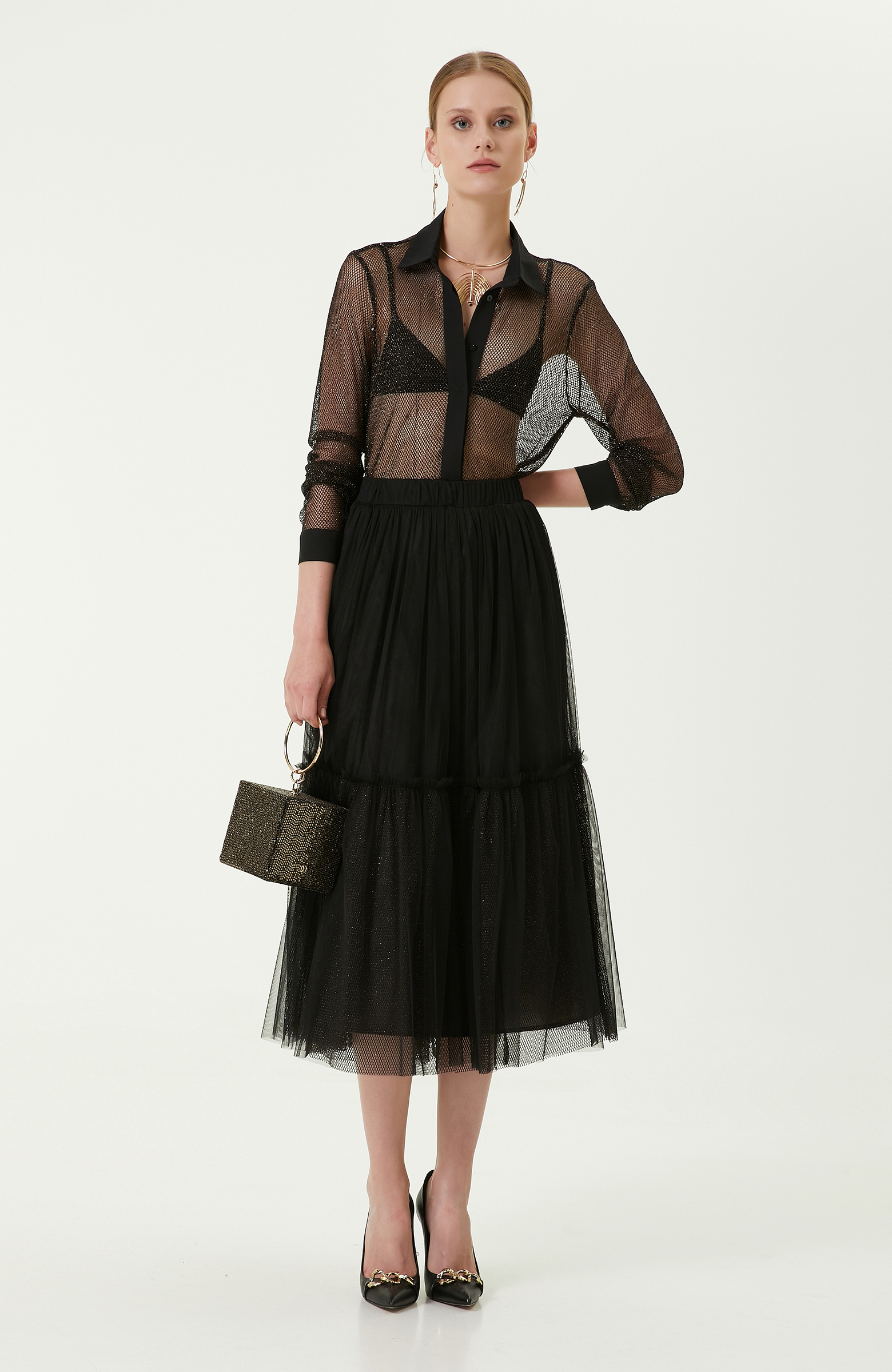 Uzun Kollu Siyah Gömlek