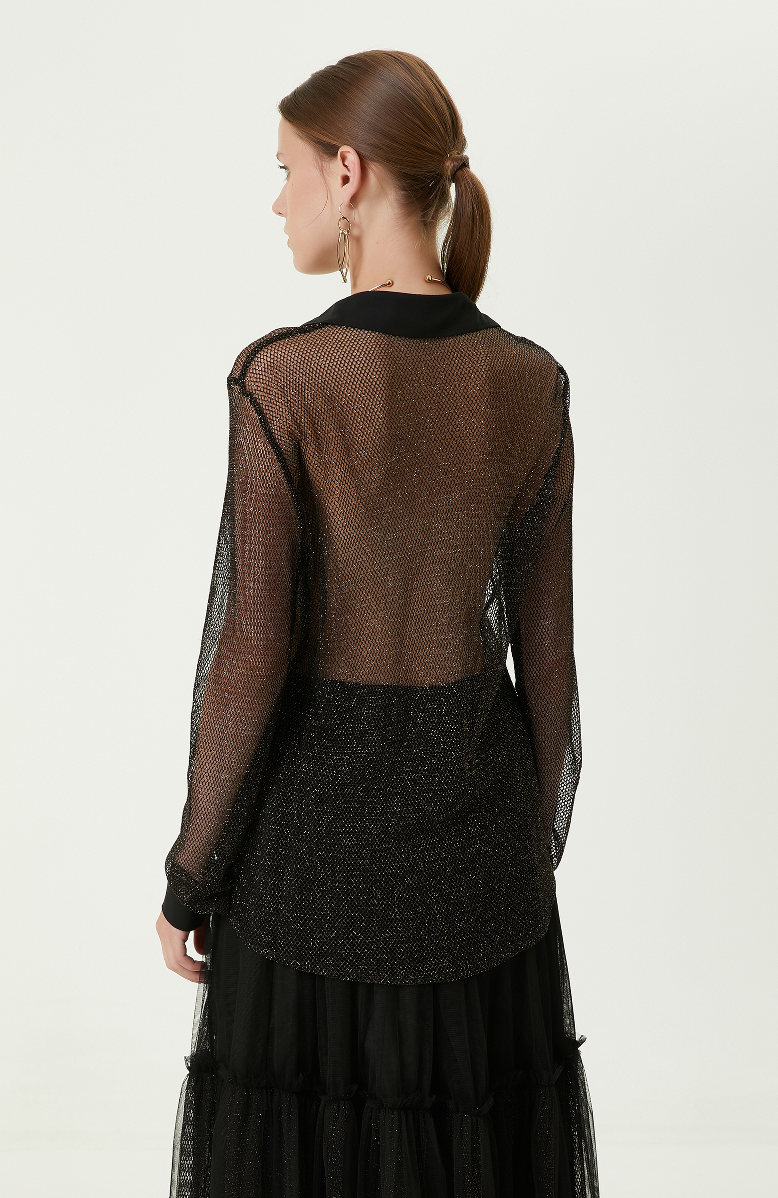 Uzun Kollu Siyah Gömlek