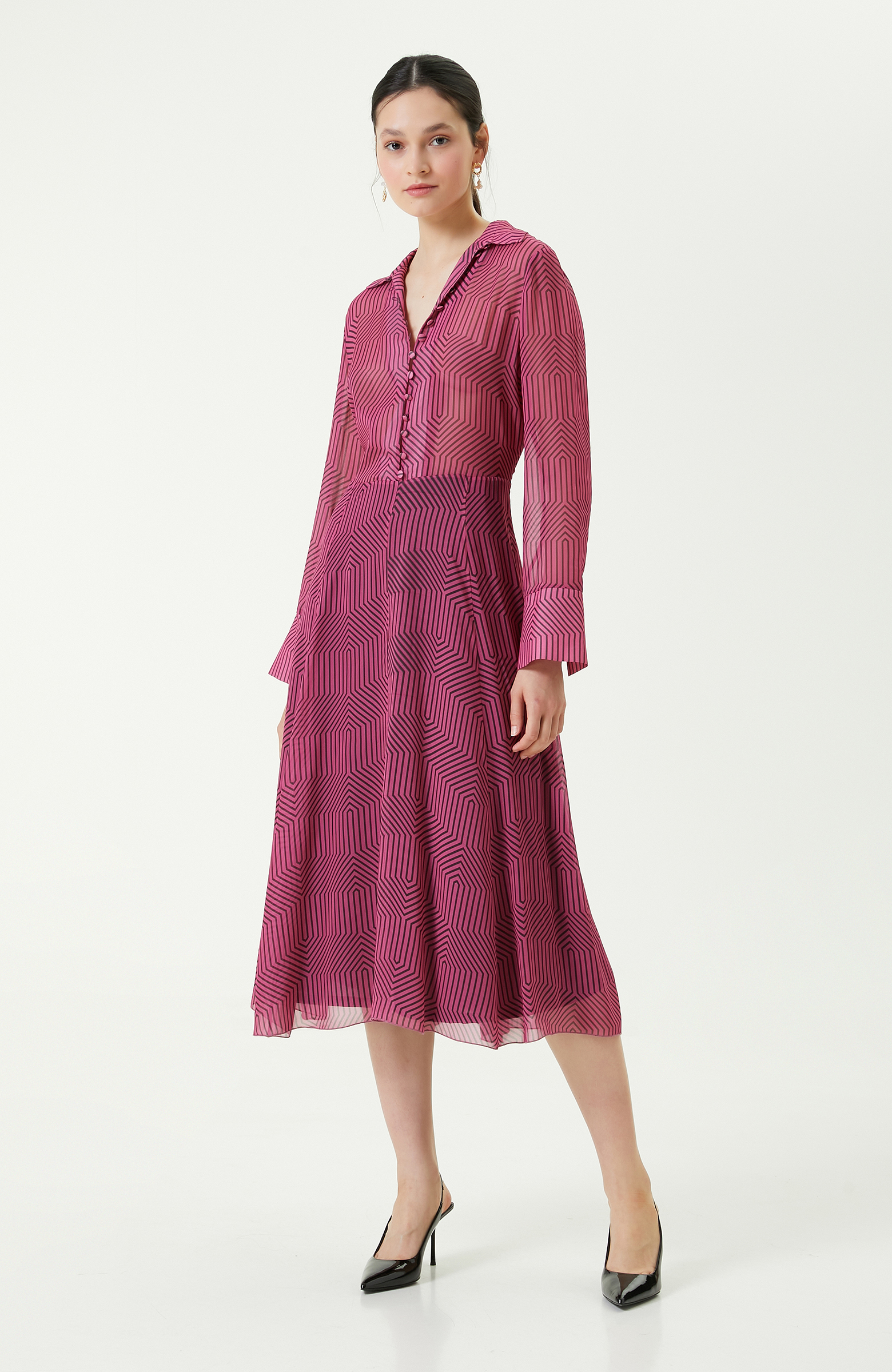 Düğme Detaylı Fuşya Uzun Kollu Elbise