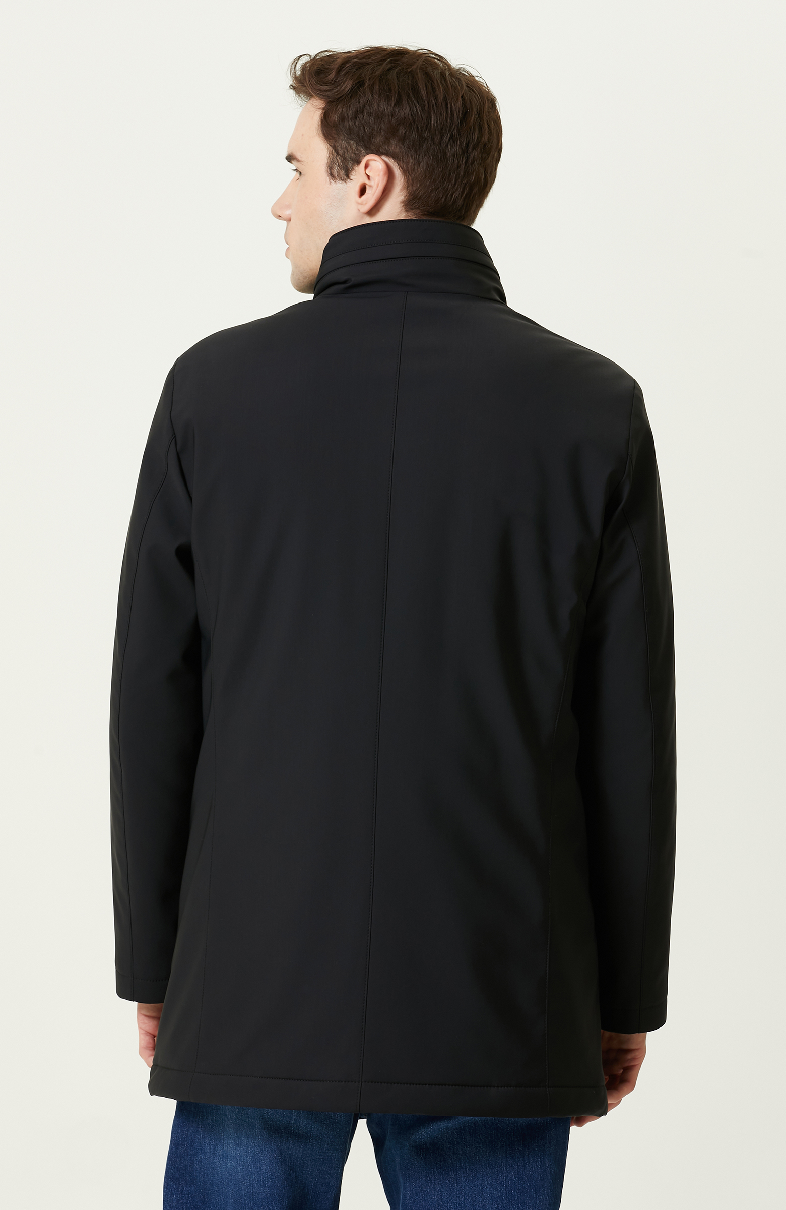 Yan Cepli Dik Yaka Siyah Kaban