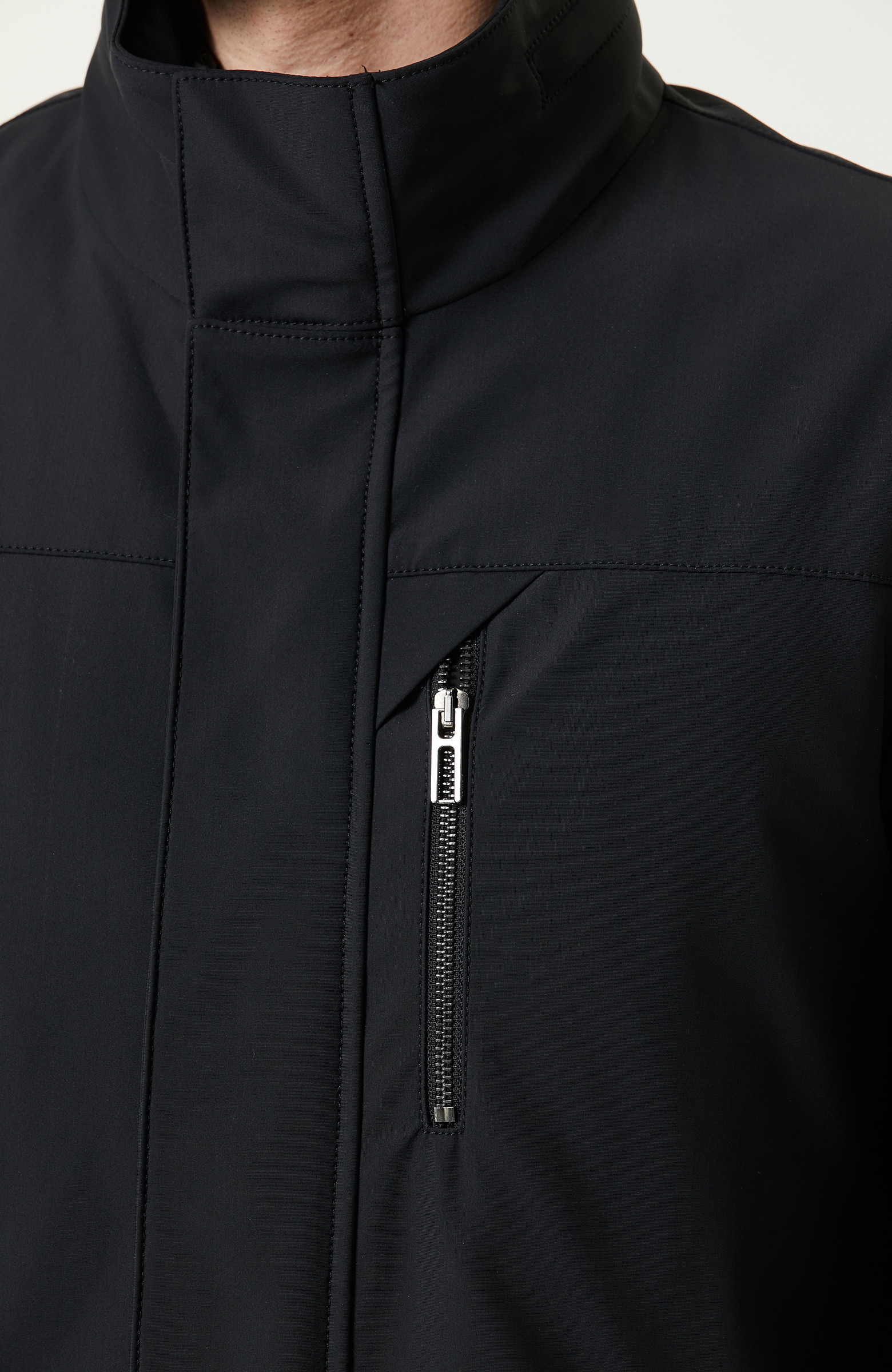 Yan Cepli Dik Yaka Siyah Kaban