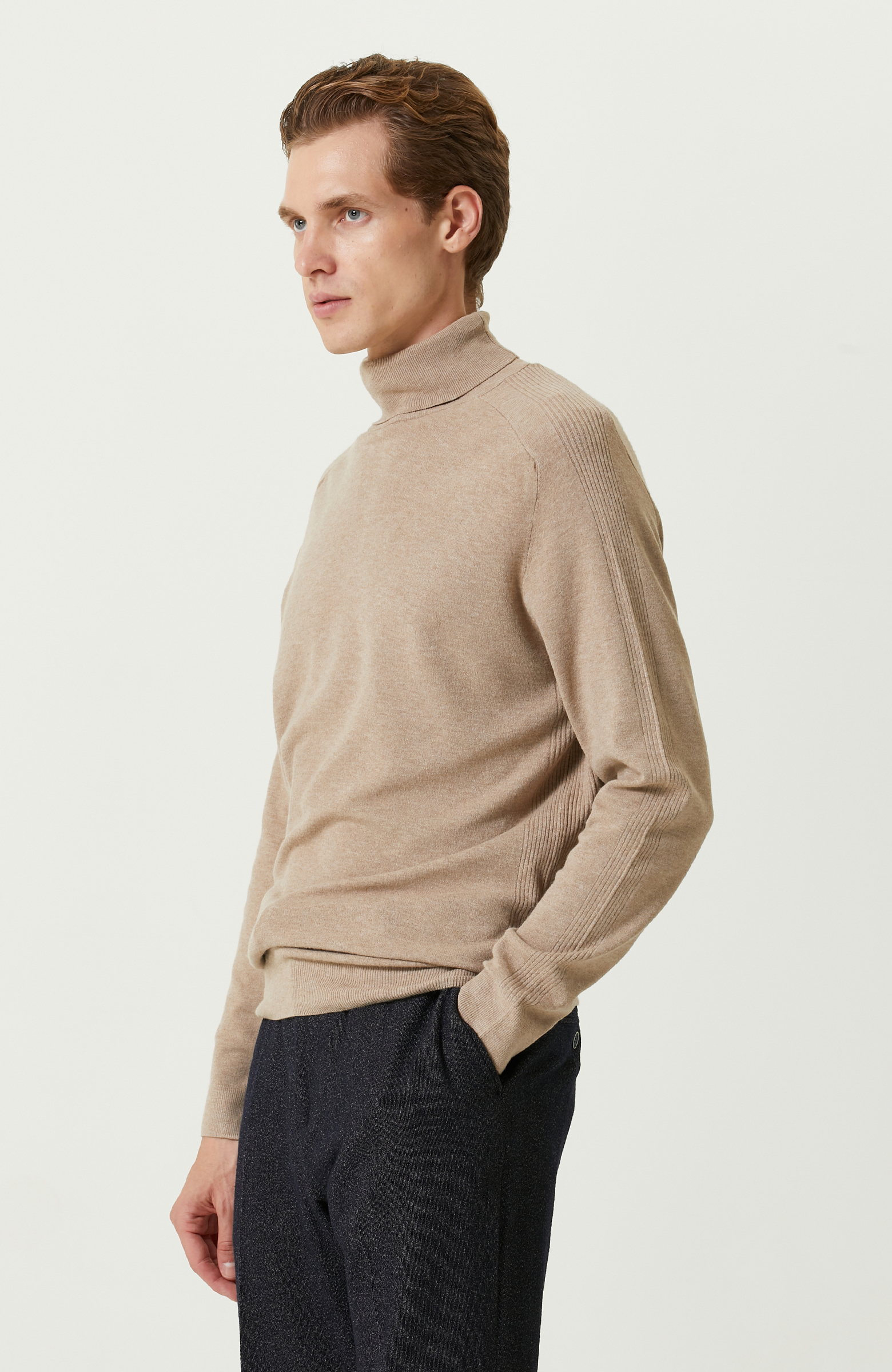 Bej Balıkçı Yaka Kazak