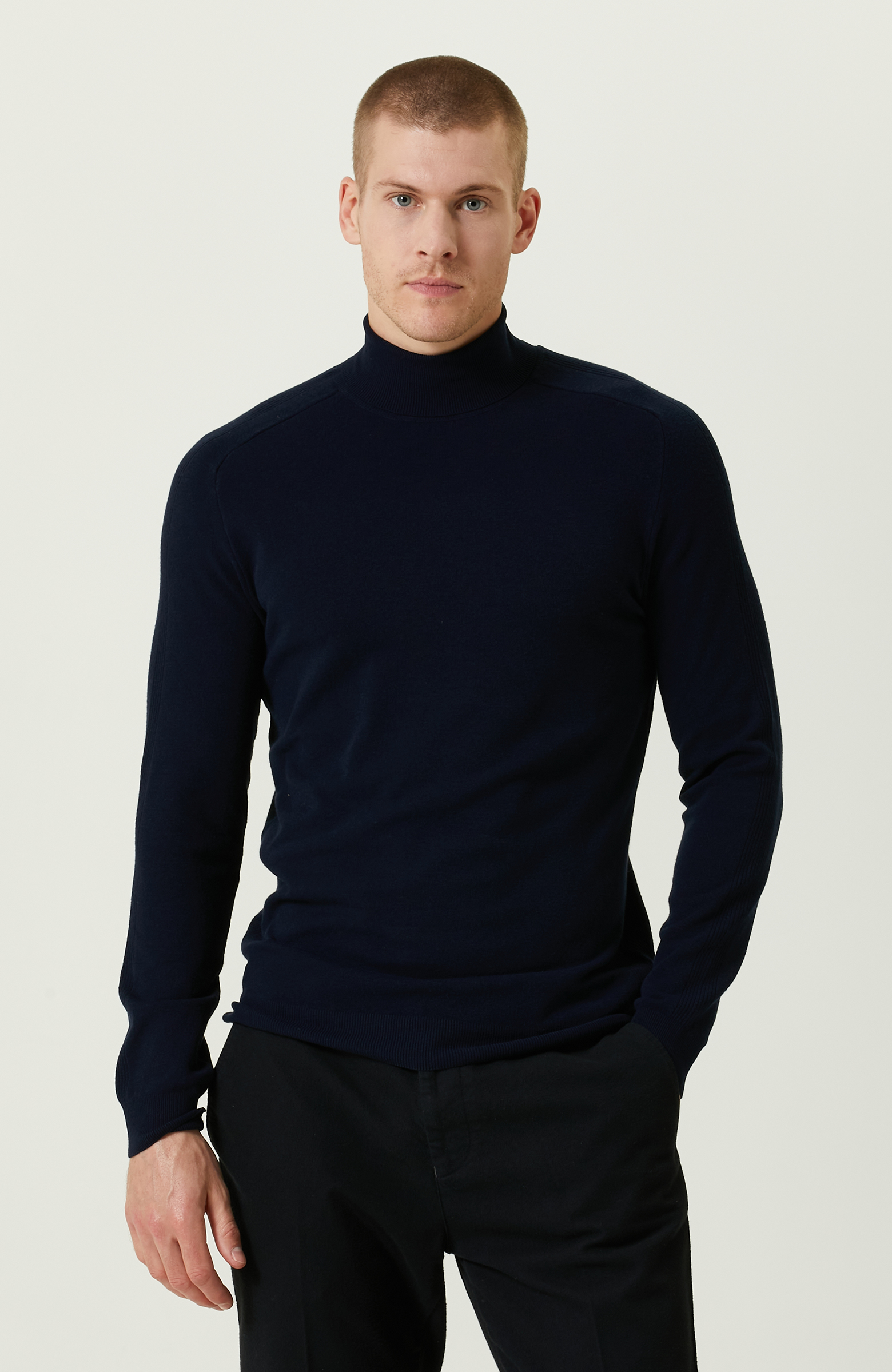 Lacivert Balıkçı Yaka Triko Kazak