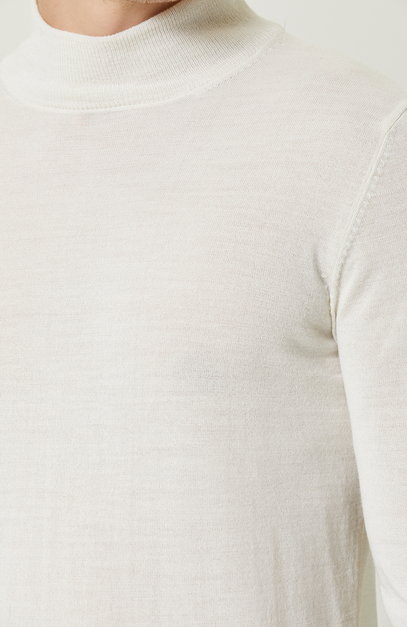 Yarım Balıkçı Yaka Ekru Triko Kazak