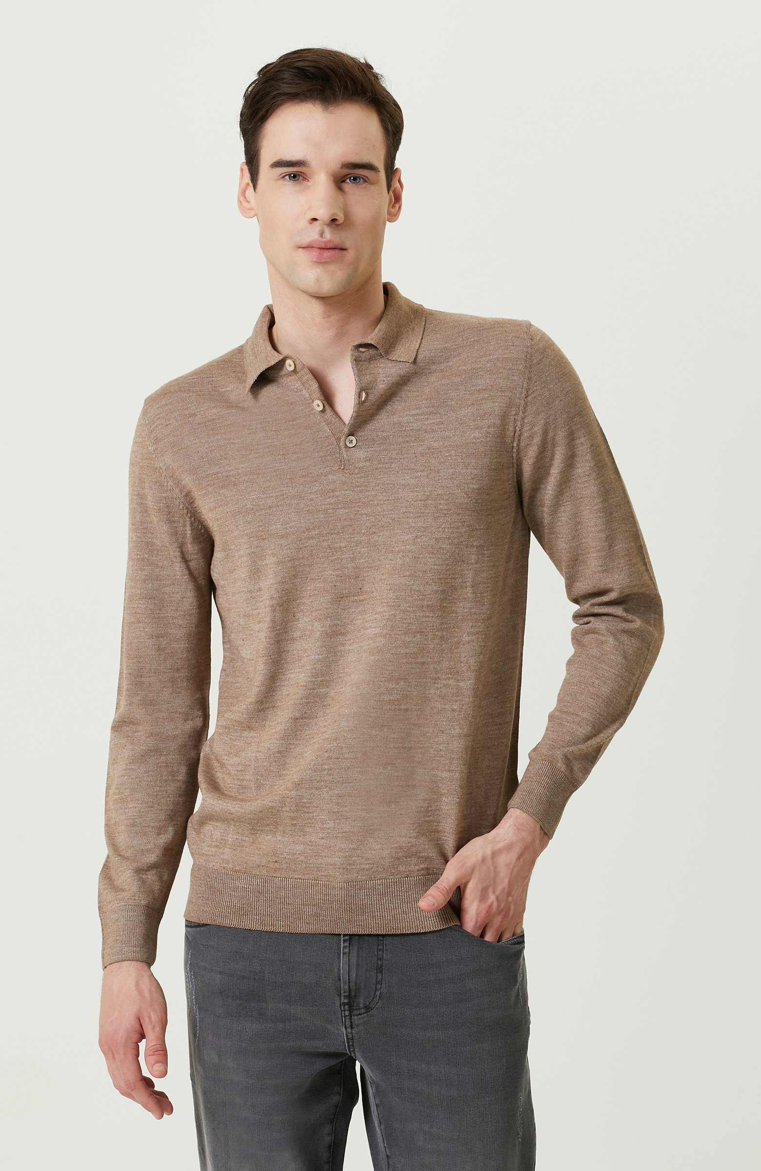 Bej Melanj Uzun Kollu Polo Yaka Triko Kazak