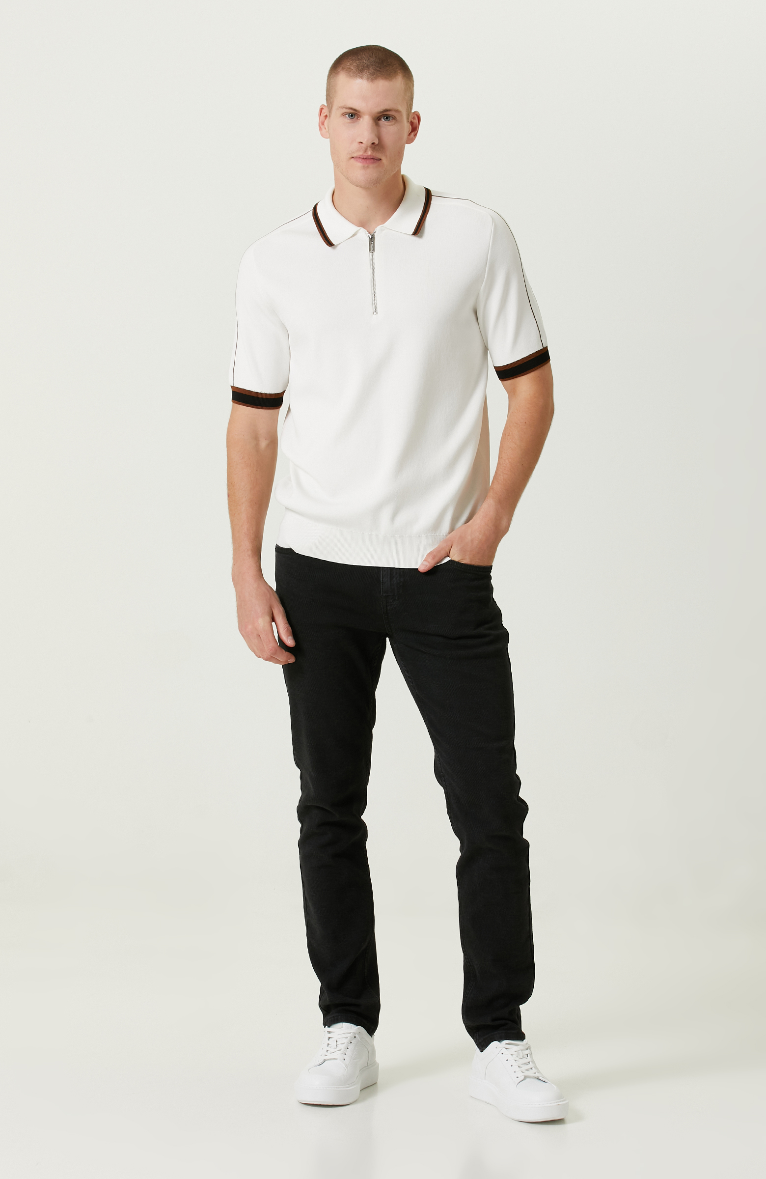 Ekru Polo Yaka Kazak