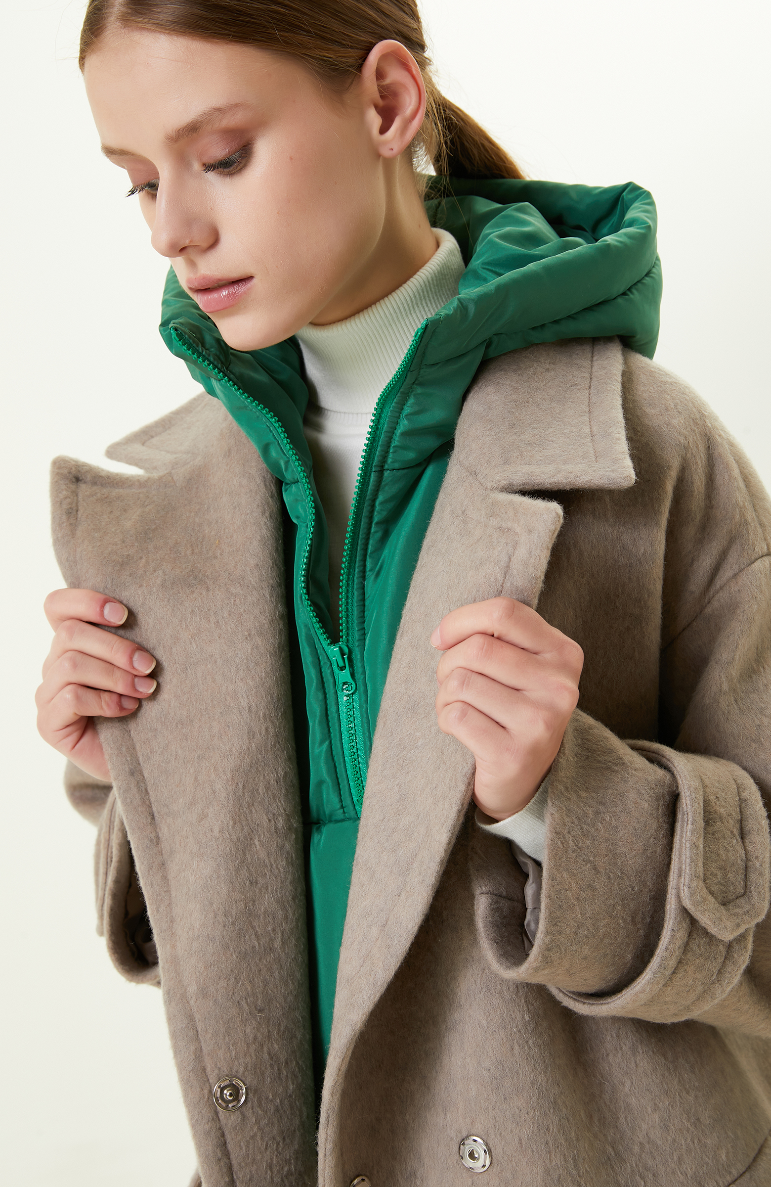 Yeşil Kadın Boyunluk