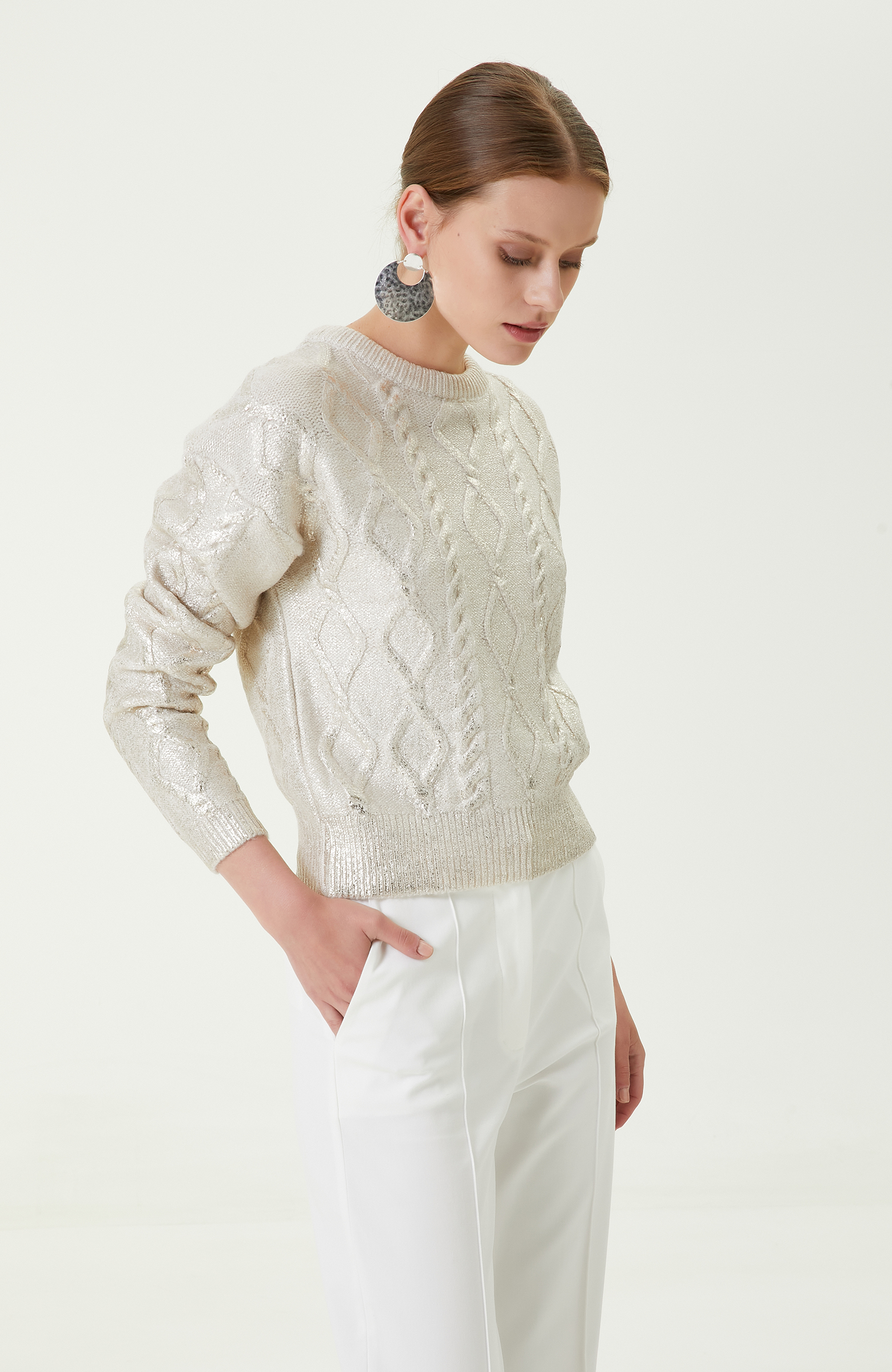 Altın Rengi Varaklı Bisiklet Yaka Triko Kazak