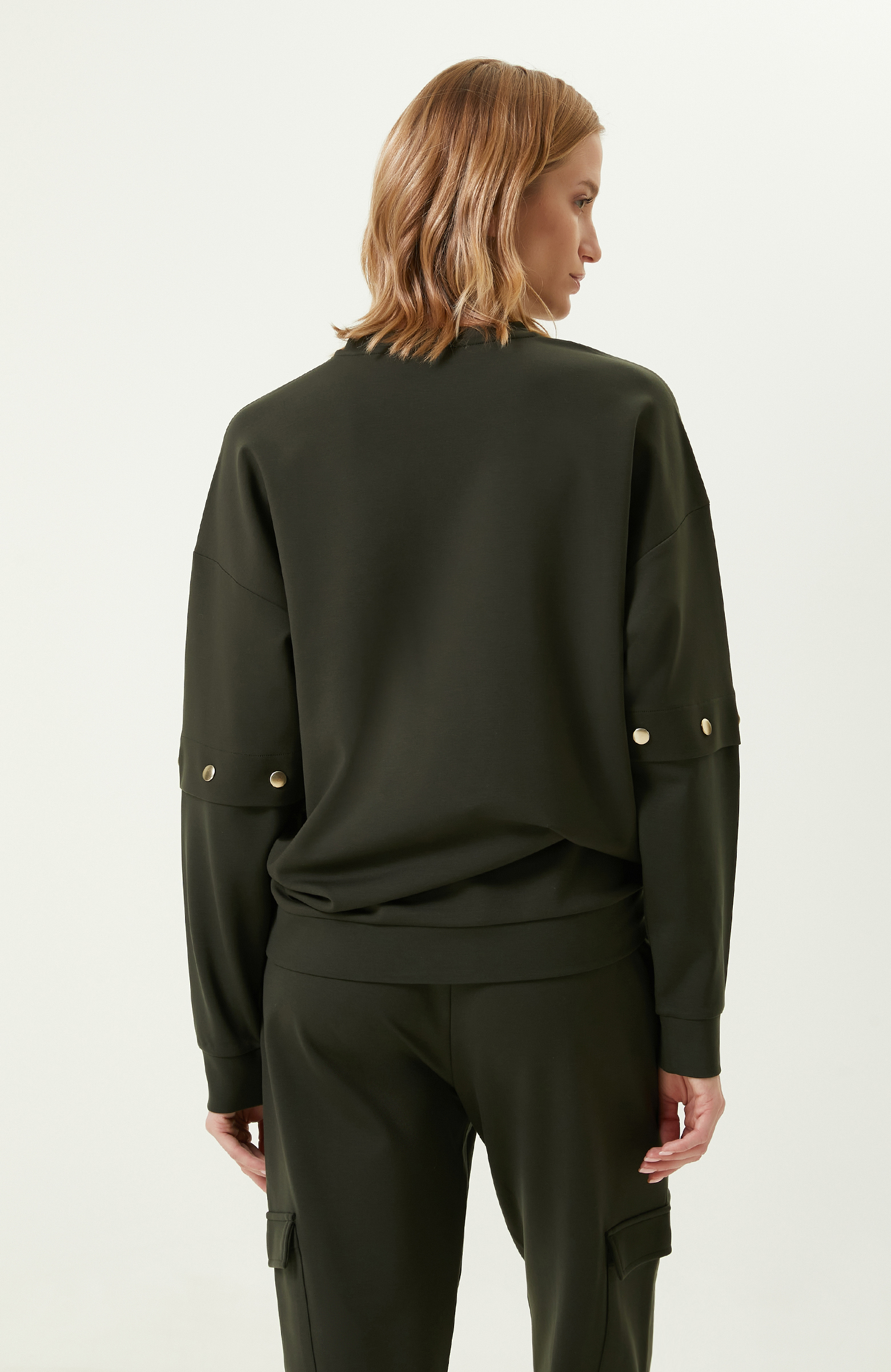 Haki Kolu Çıtçıt Detaylı Sweatshirt