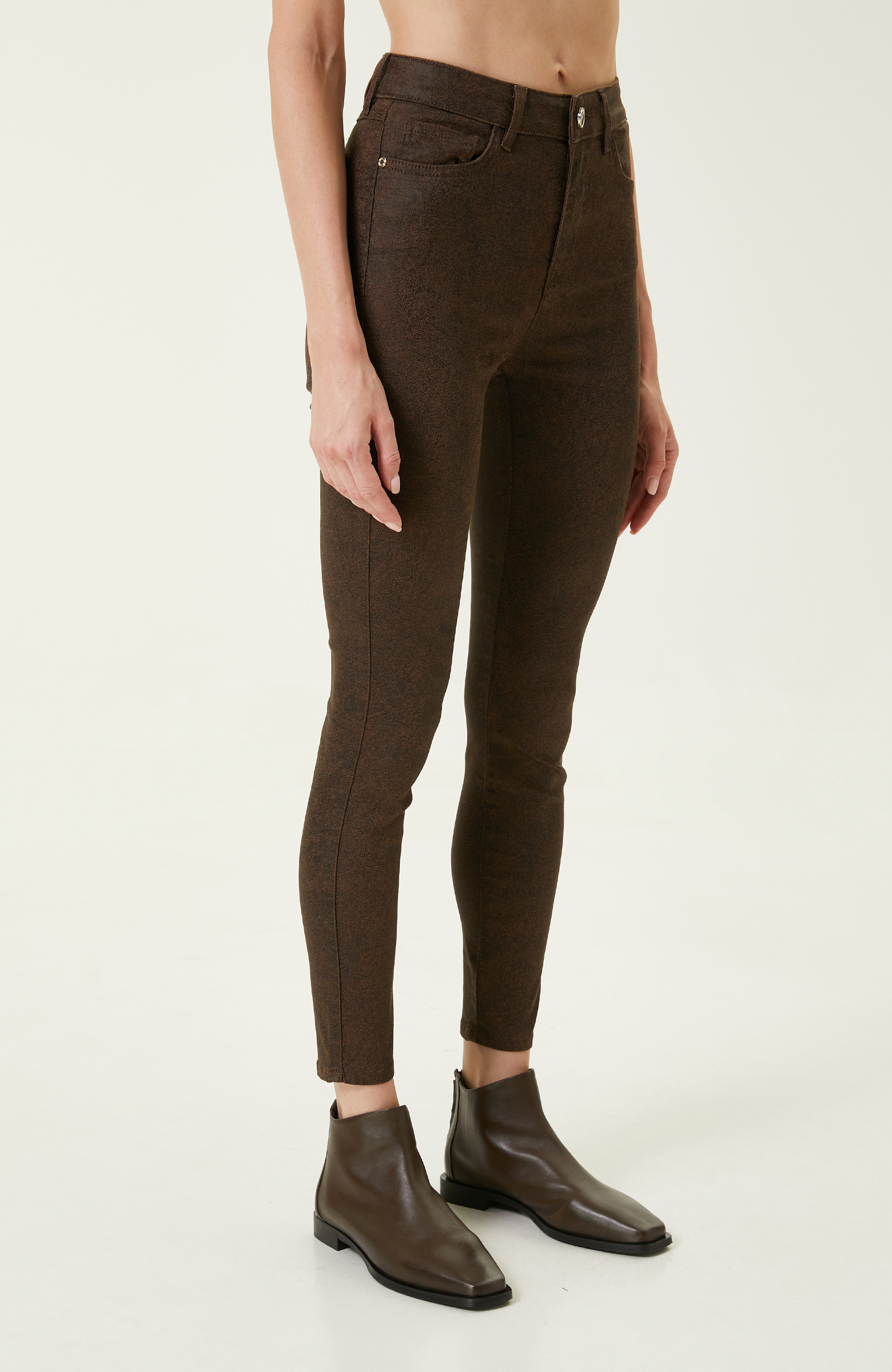 Açık Kahverengi Dar Paça Casual Pantolon