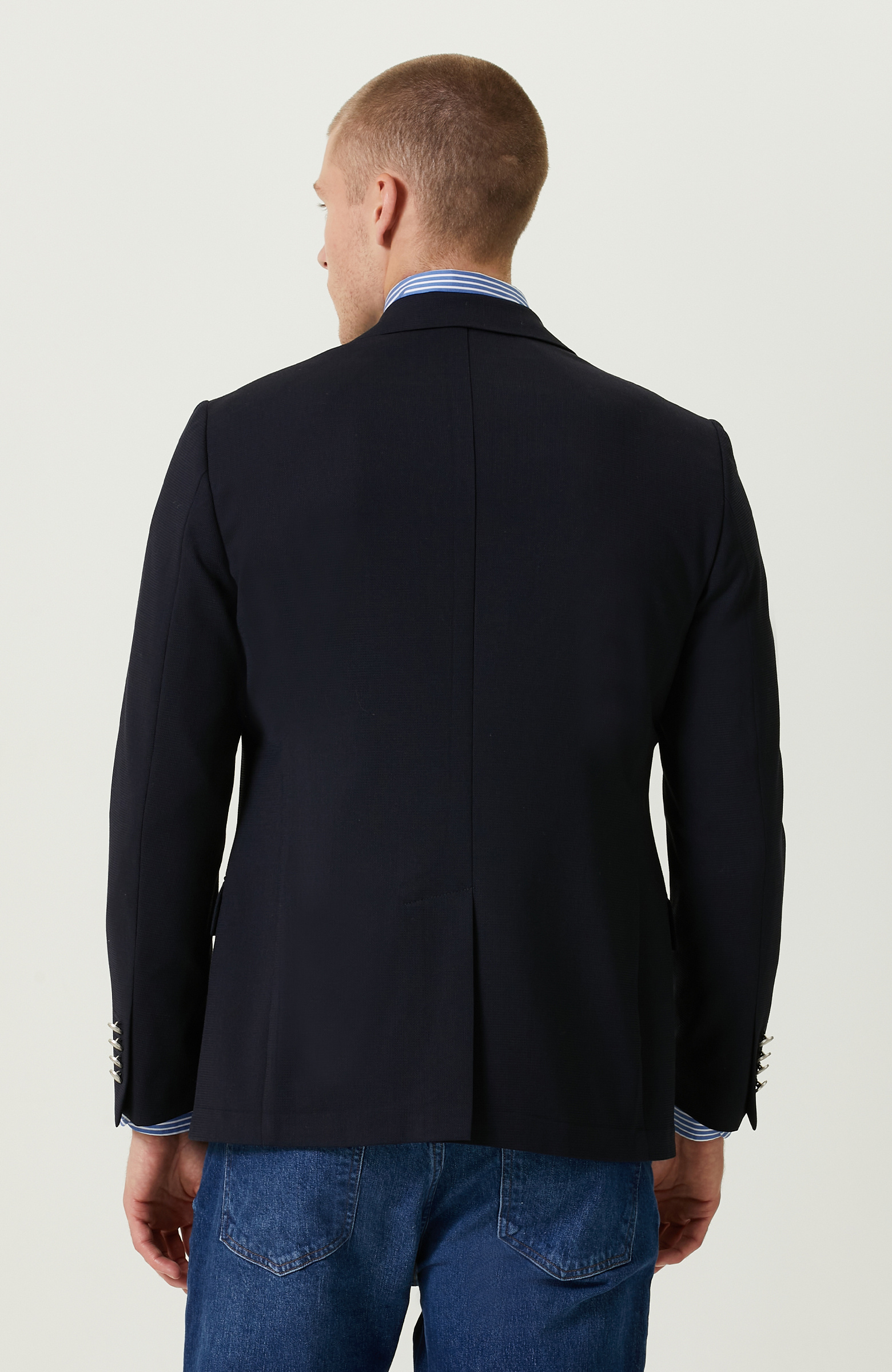 Armürlü Mono Yaka Lacivert Ceket