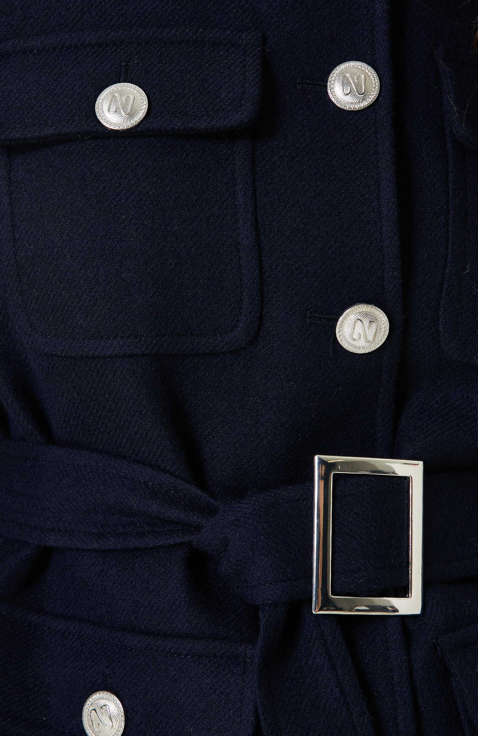 Lacivert Kemerli Aksesuar Detaylı Ceket