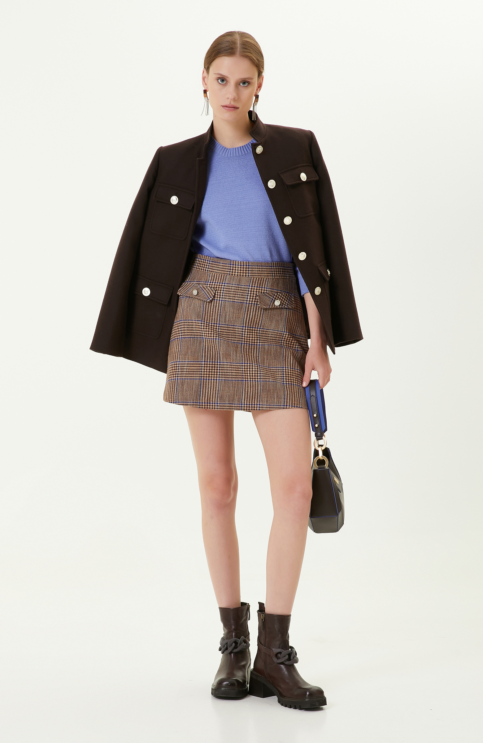 Düğme Detaylı Kahverengi Ekose Mini Etek